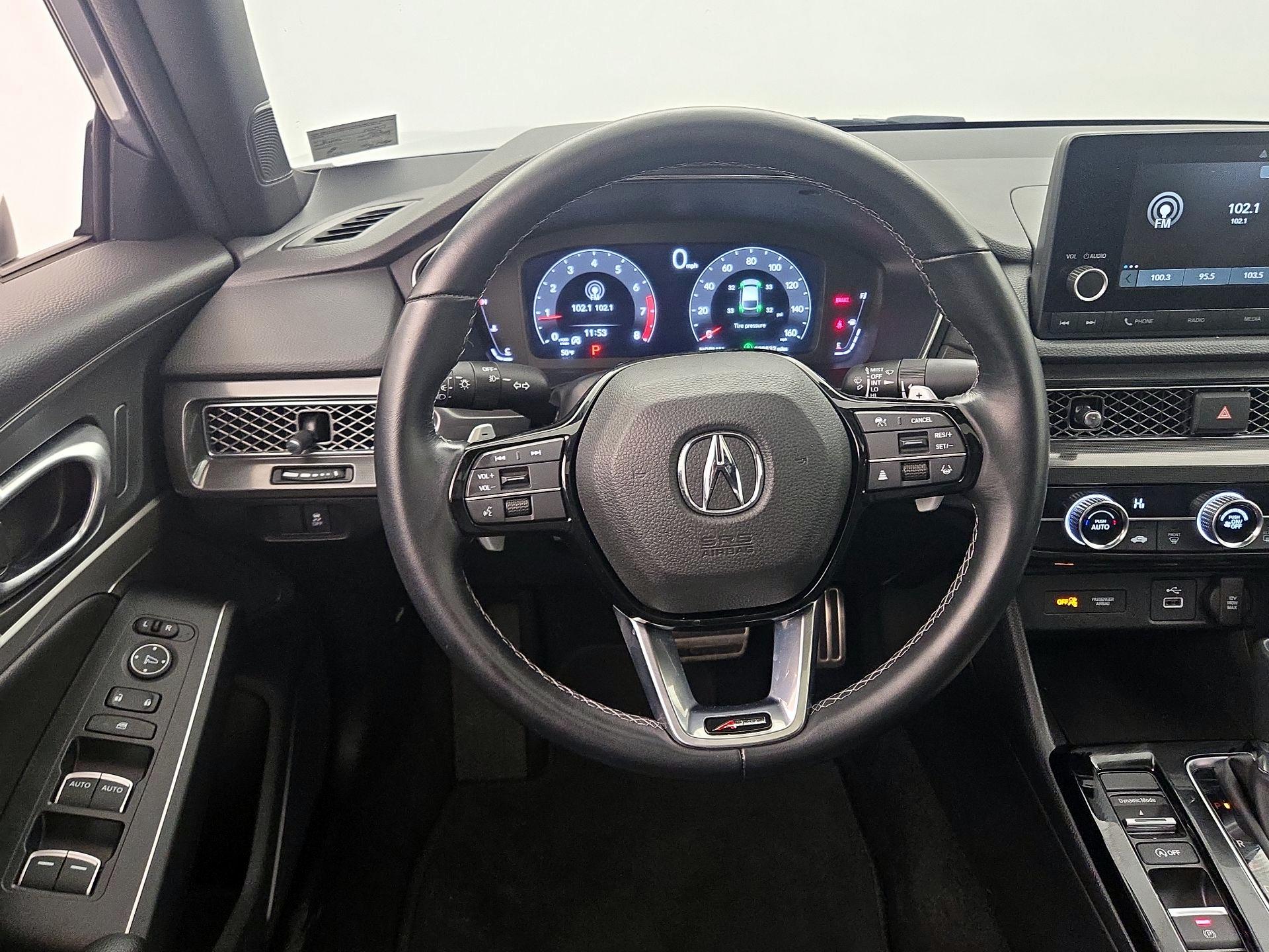 Thumbnail: 2023 Acura Integra - 10