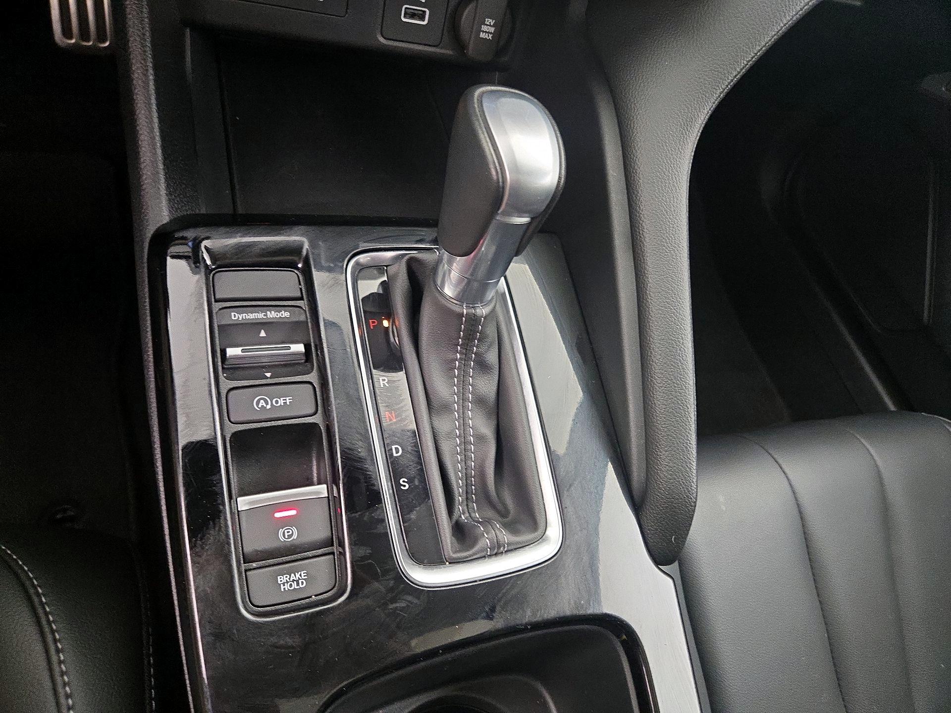 Thumbnail: 2023 Acura Integra - 17