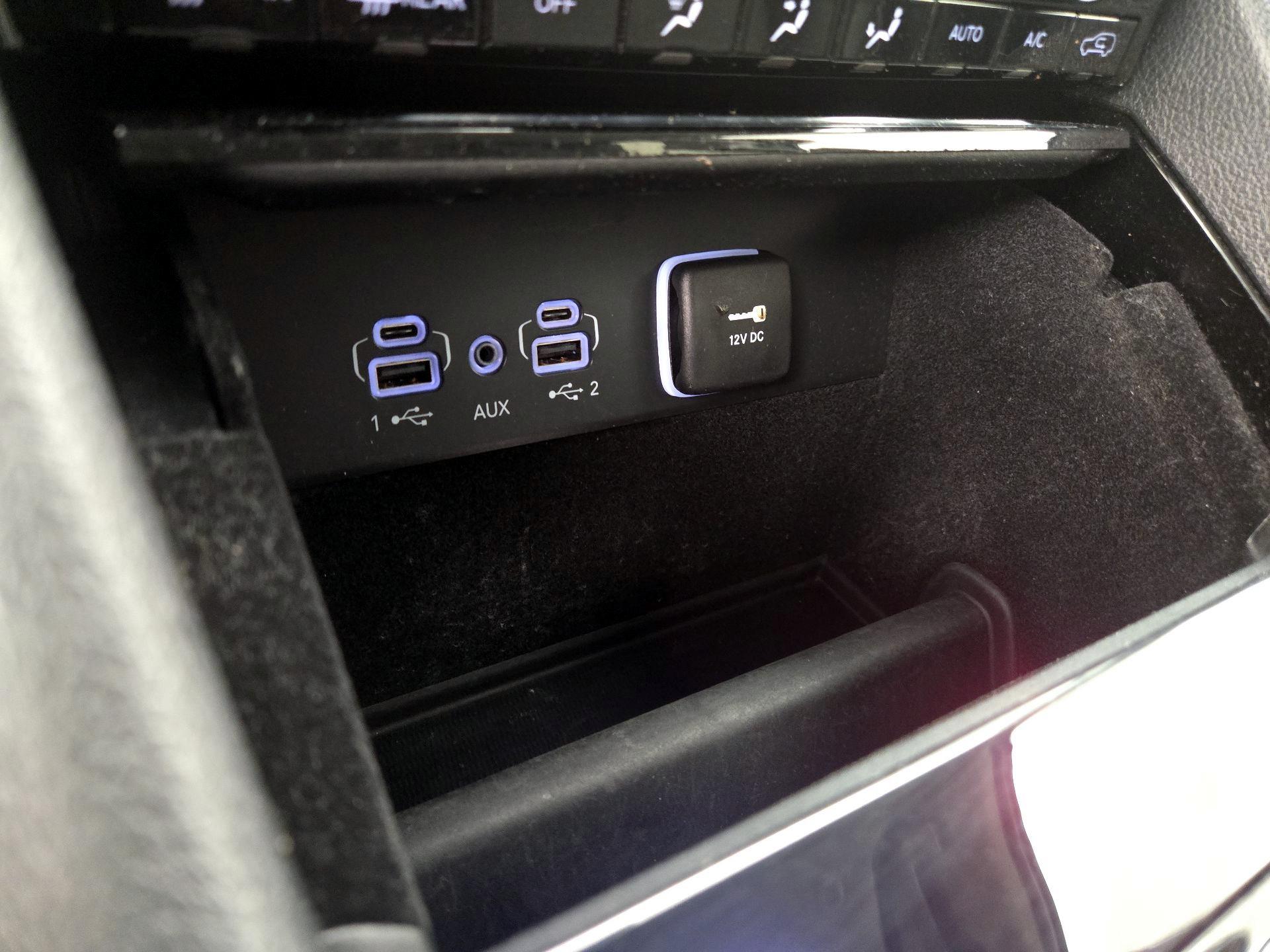 Thumbnail: 2022 Jeep Grand Cherokee - 18