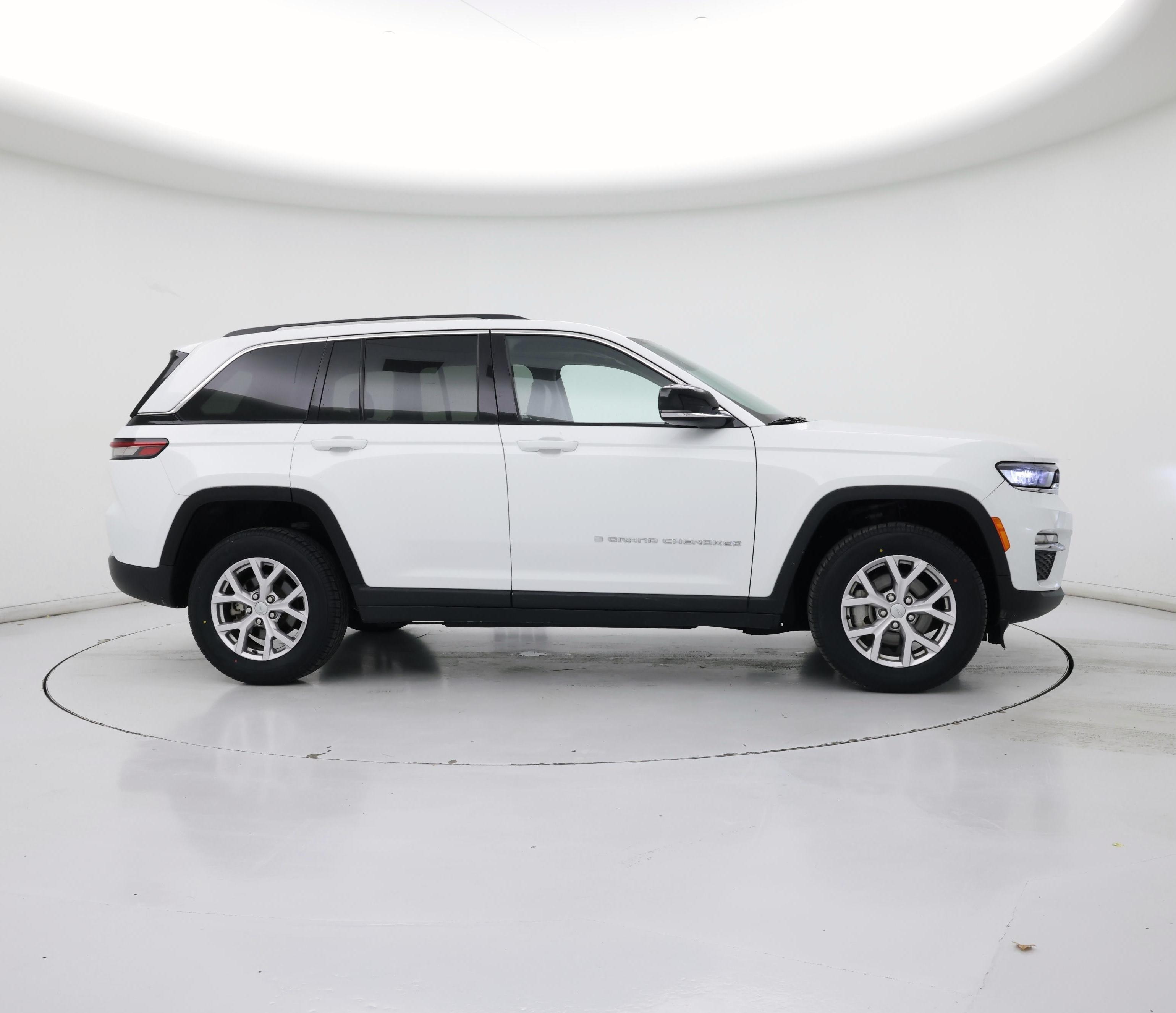 Thumbnail: 2022 Jeep Grand Cherokee - 7