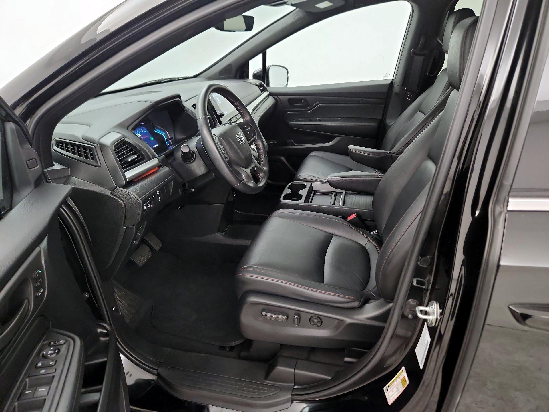 Thumbnail: 2023 Honda Odyssey - 11