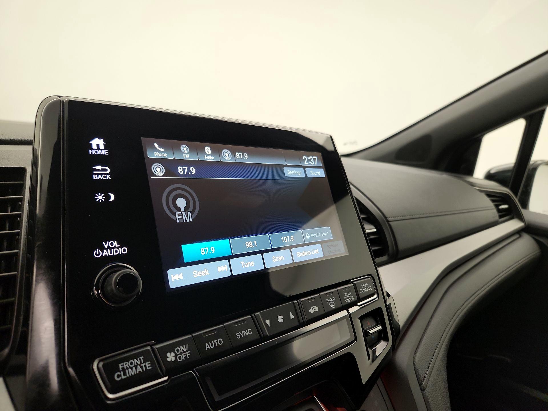 Thumbnail: 2023 Honda Odyssey - 15