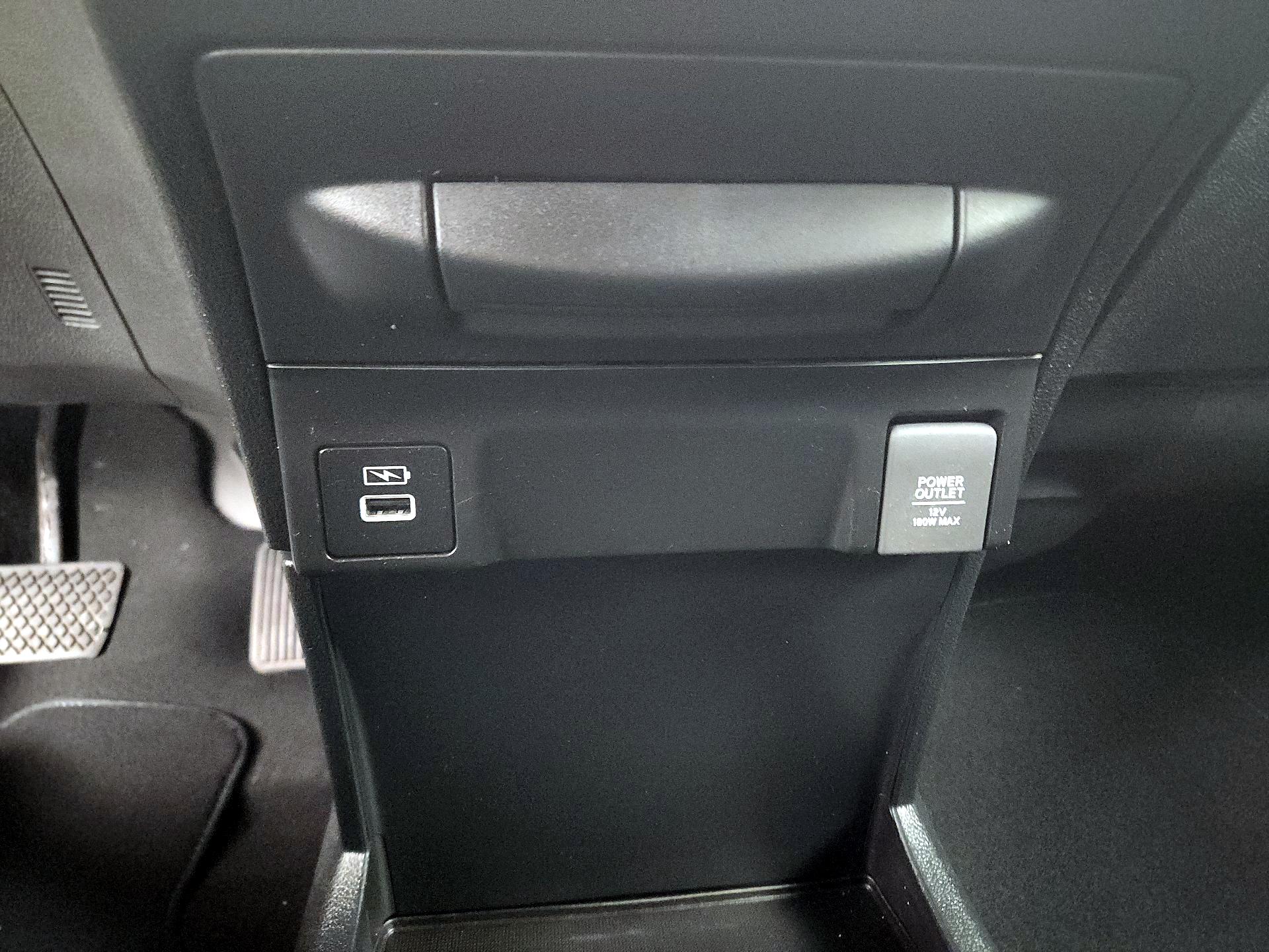 Thumbnail: 2023 Honda Odyssey - 18