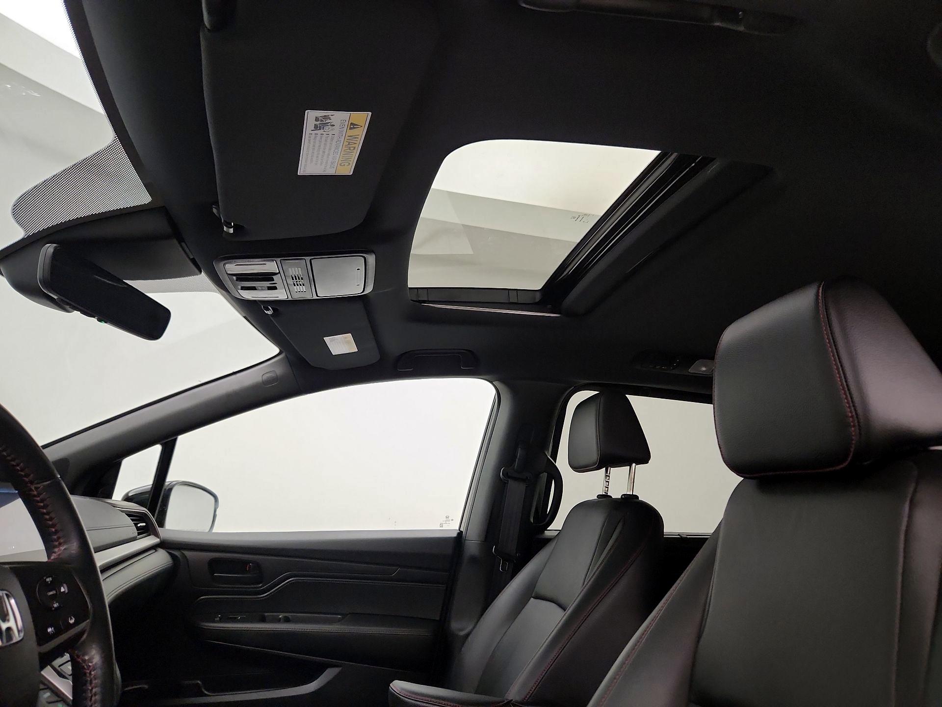 Thumbnail: 2023 Honda Odyssey - 19