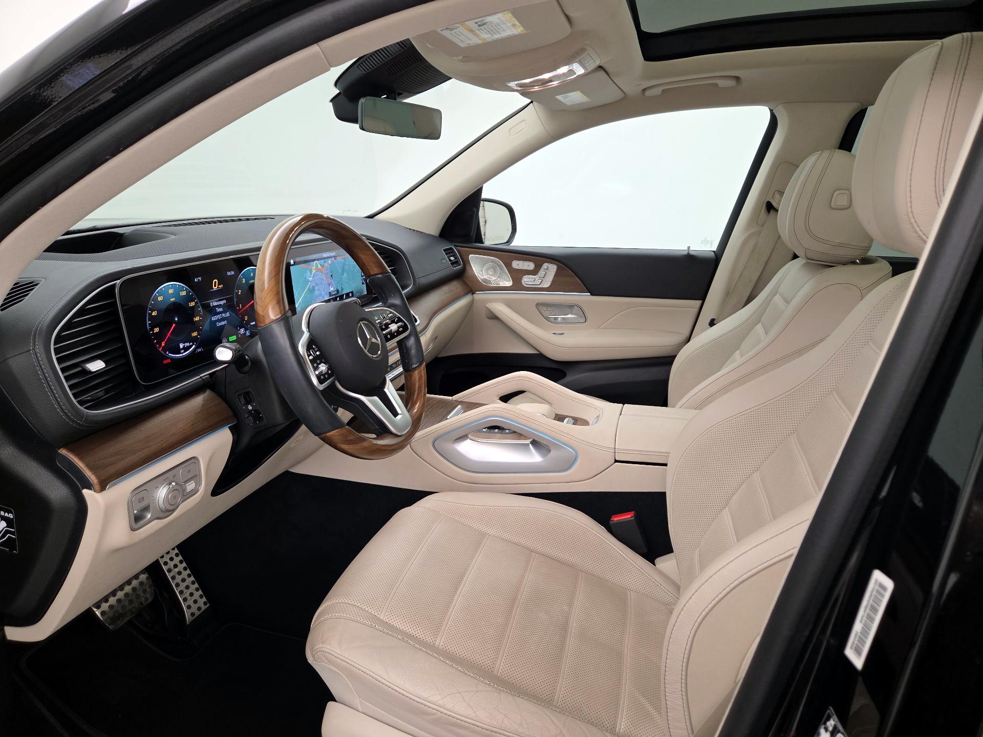 Thumbnail: 2022 Mercedes-Benz GLS - 11