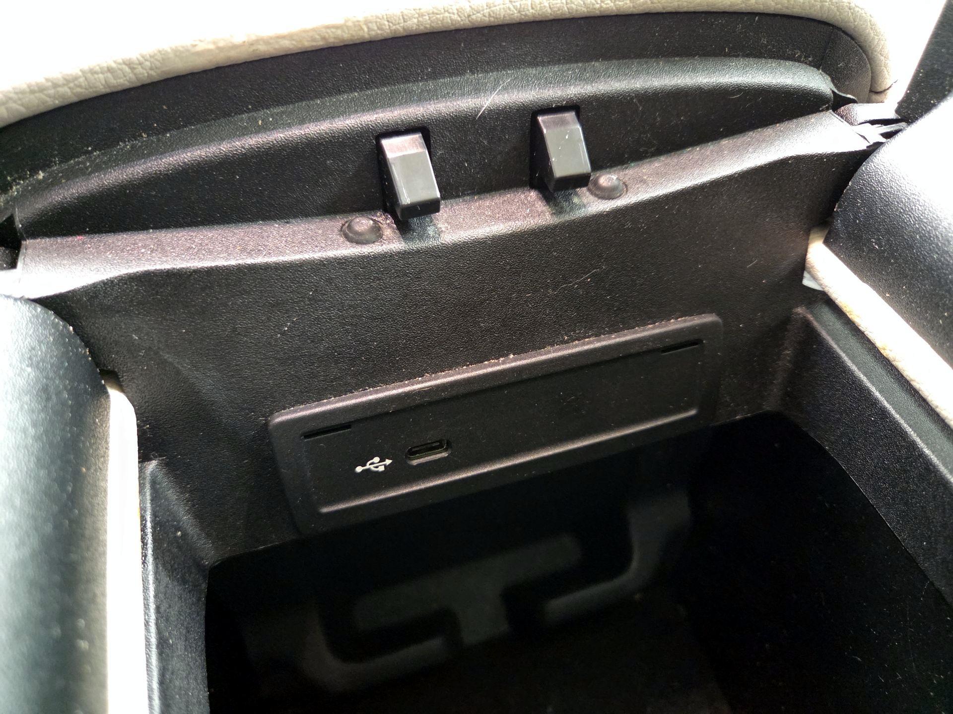 Thumbnail: 2022 Mercedes-Benz GLS - 19