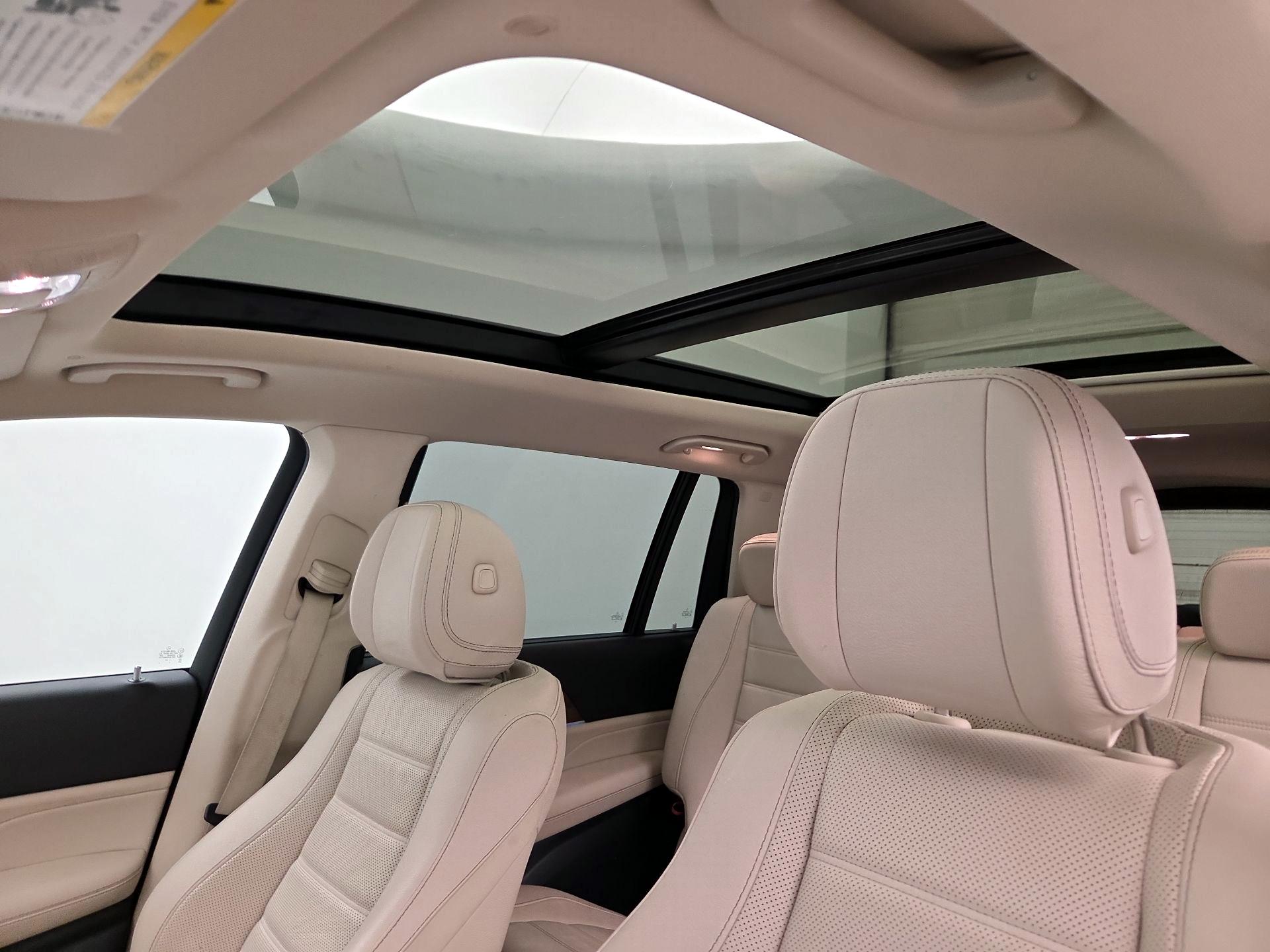 Thumbnail: 2022 Mercedes-Benz GLS - 20