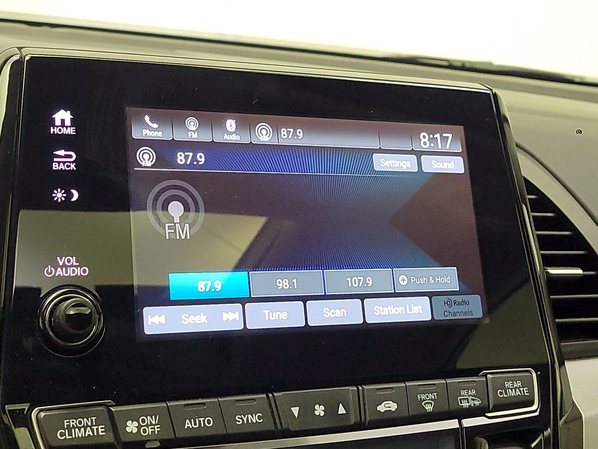 Thumbnail: 2022 Honda Odyssey - 15