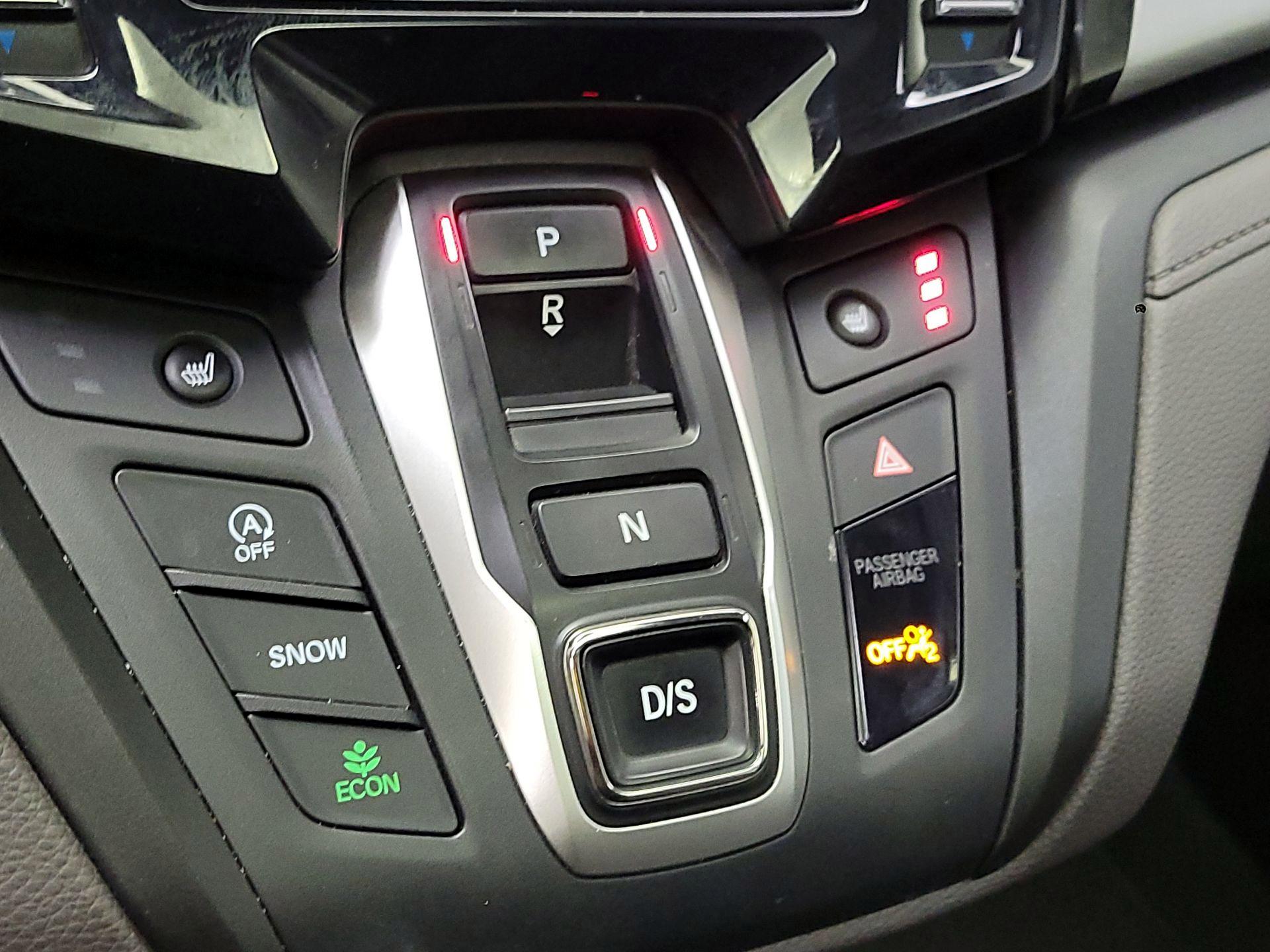 Thumbnail: 2022 Honda Odyssey - 17