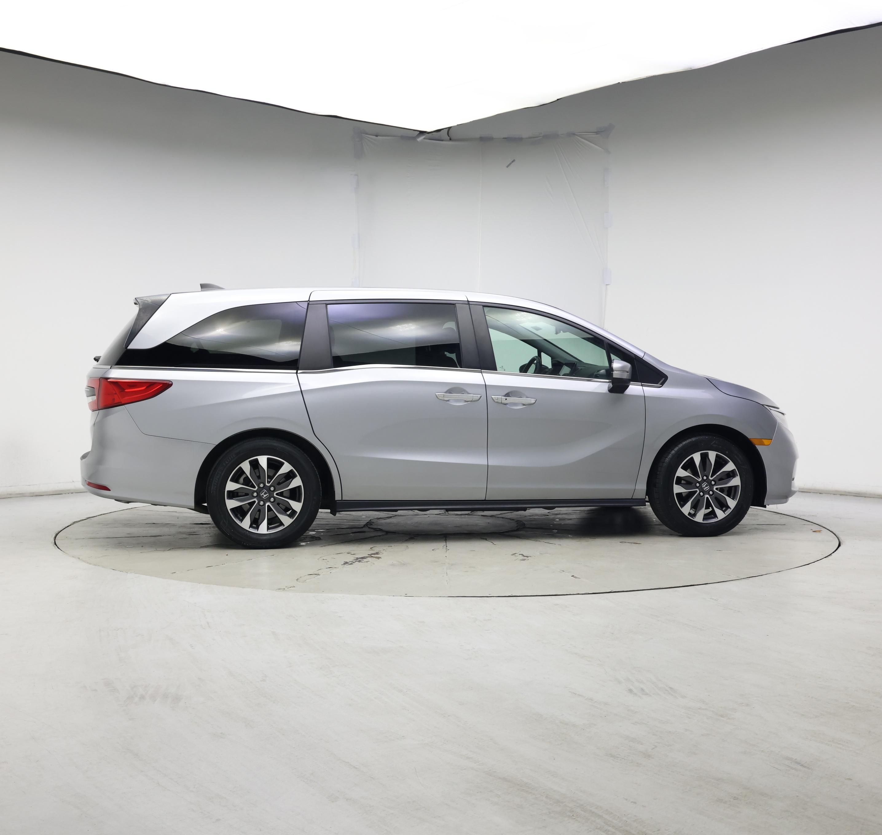 Thumbnail: 2022 Honda Odyssey - 7