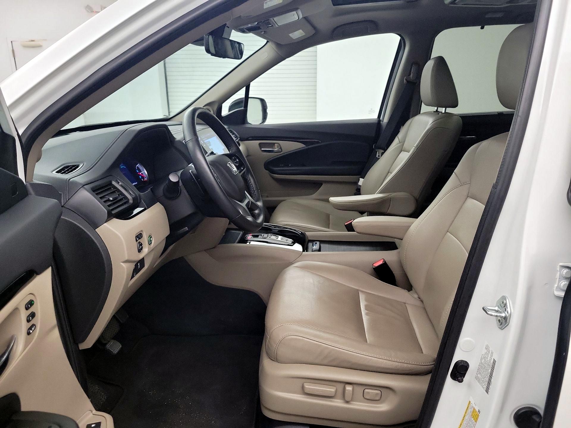 Thumbnail: 2022 Honda Pilot - 9