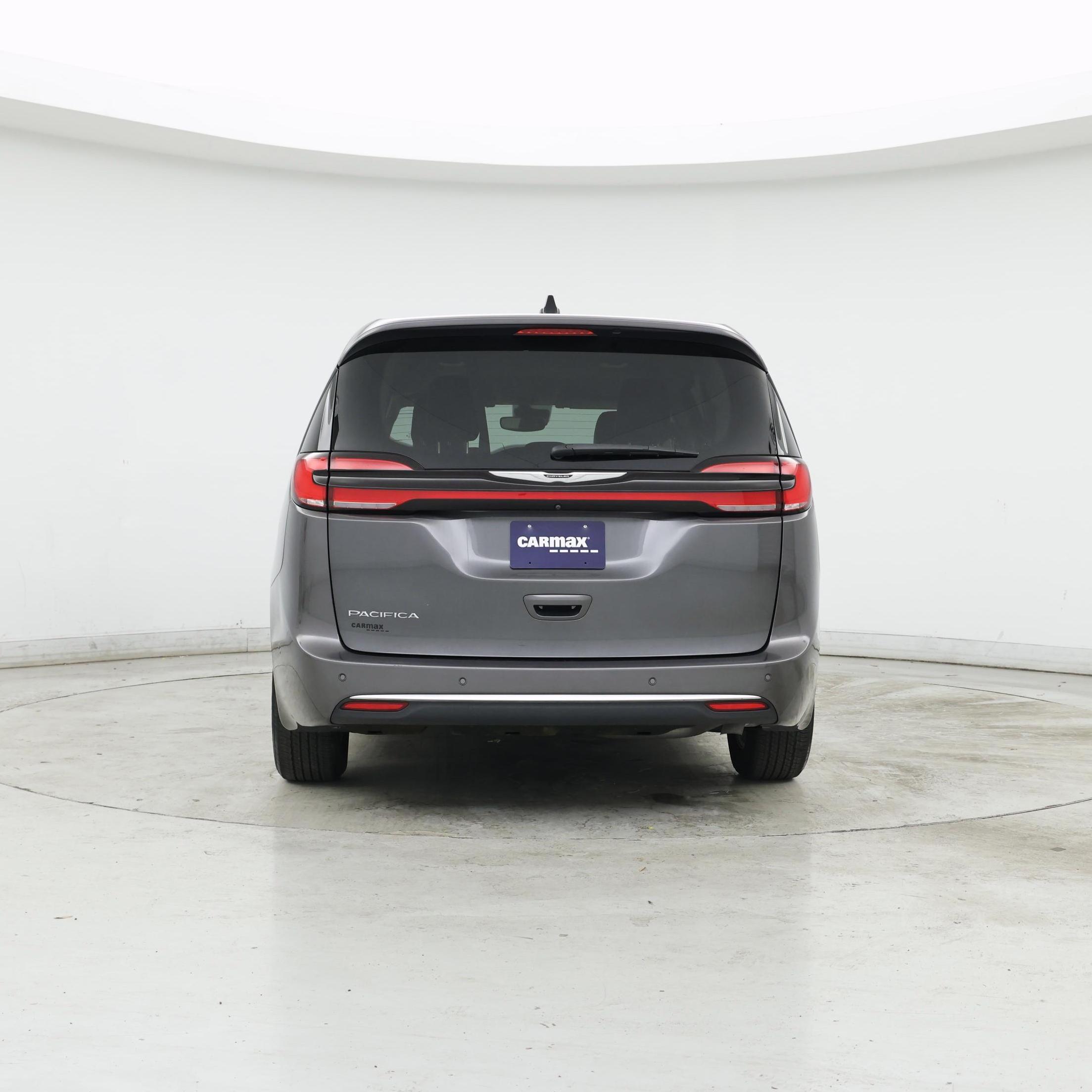 Thumbnail: 2023 Chrysler Pacifica - 6