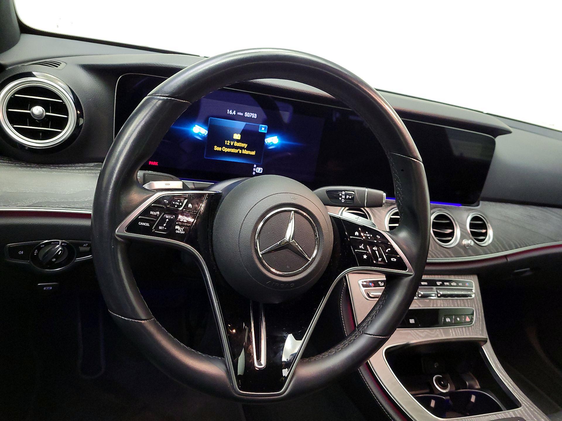 Thumbnail: 2021 Mercedes-Benz E-Class - 10