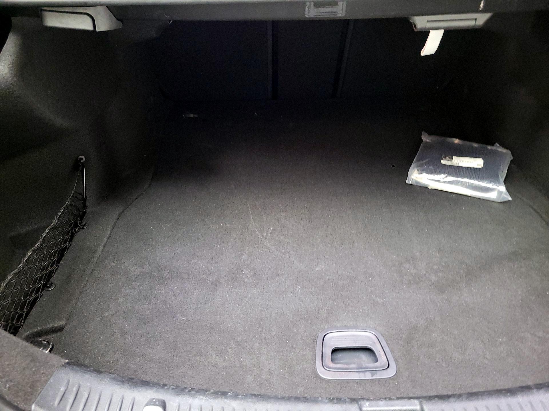 Thumbnail: 2021 Mercedes-Benz E-Class - 20