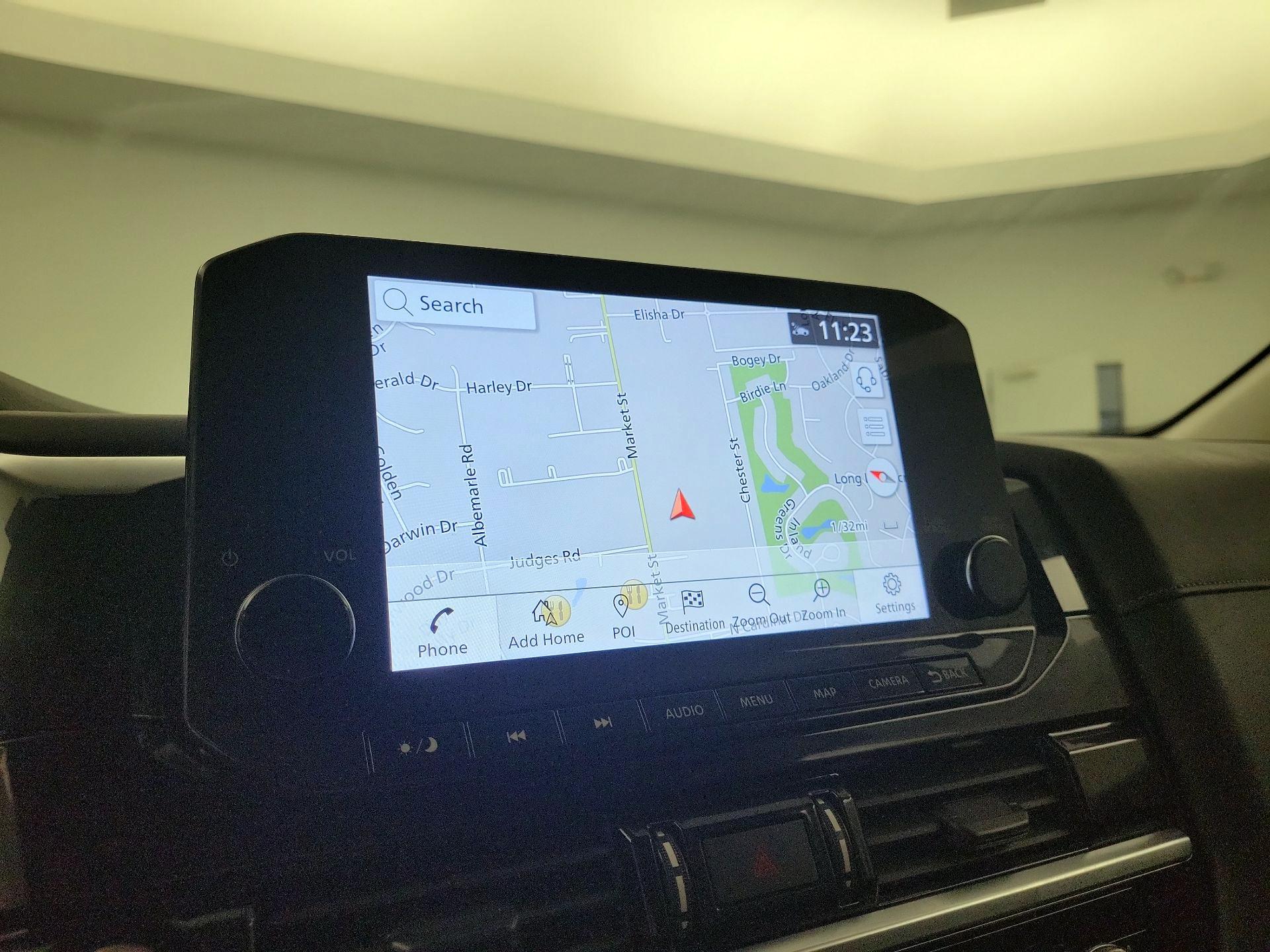 Thumbnail: 2023 Nissan Pathfinder - 12