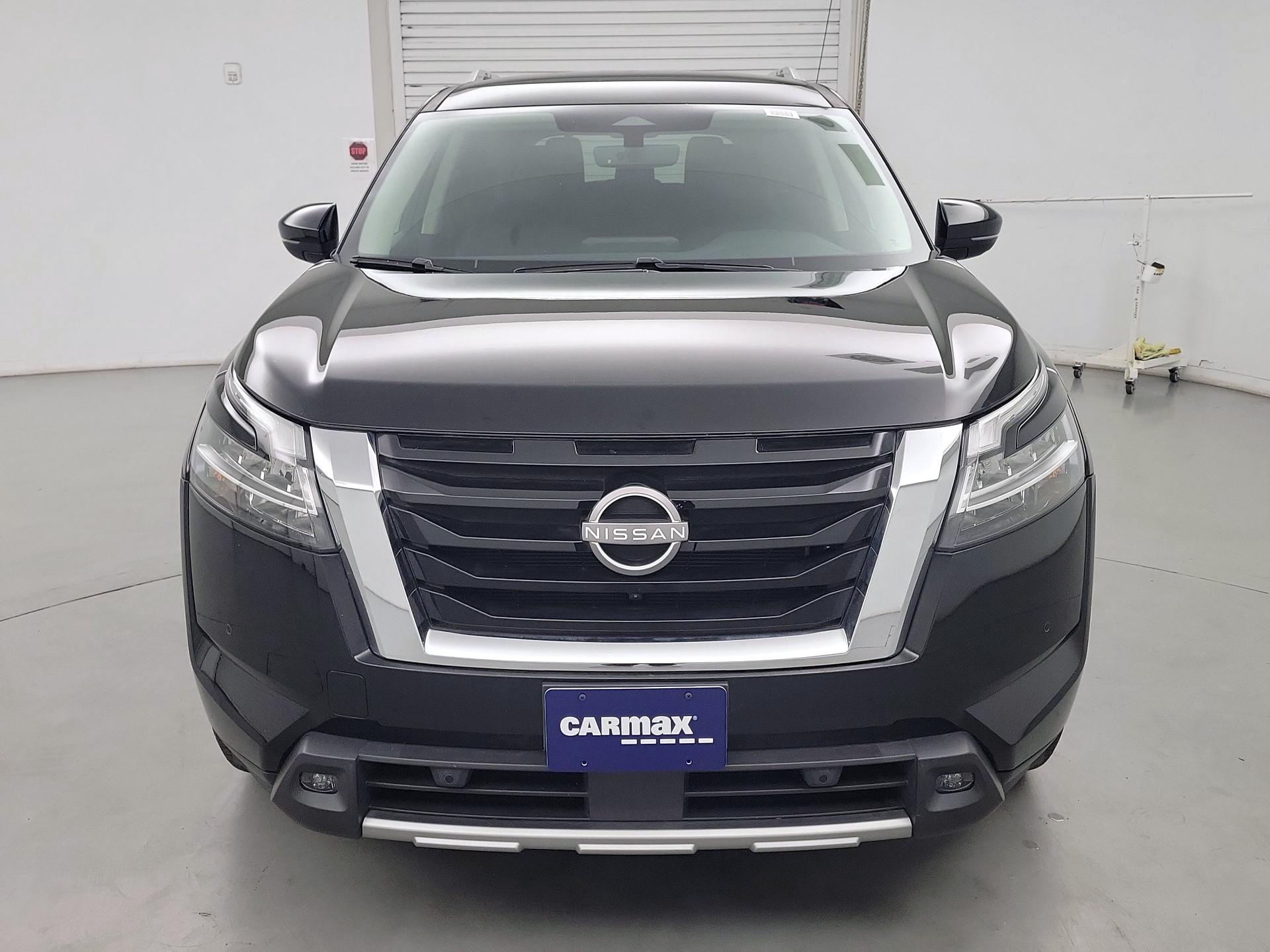 Thumbnail: 2023 Nissan Pathfinder - 2