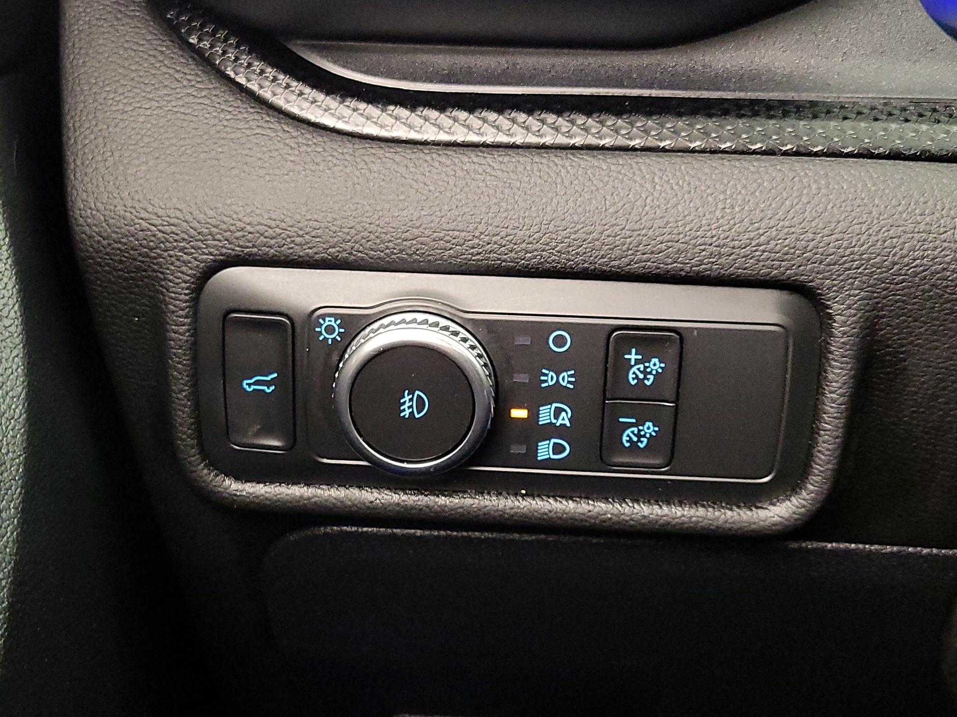 Thumbnail: 2022 Ford Explorer - 13