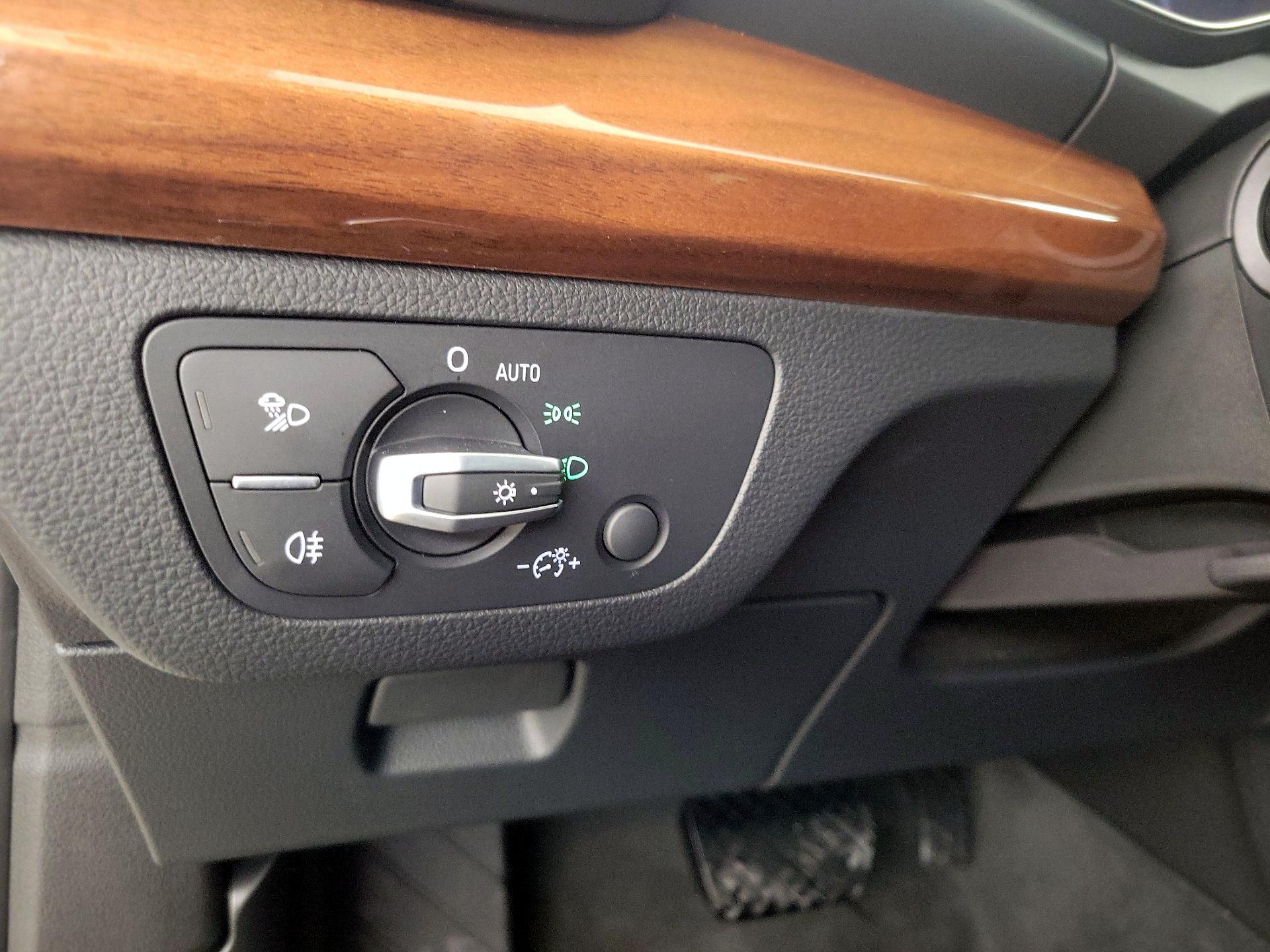 Thumbnail: 2023 Audi Q5 - 13