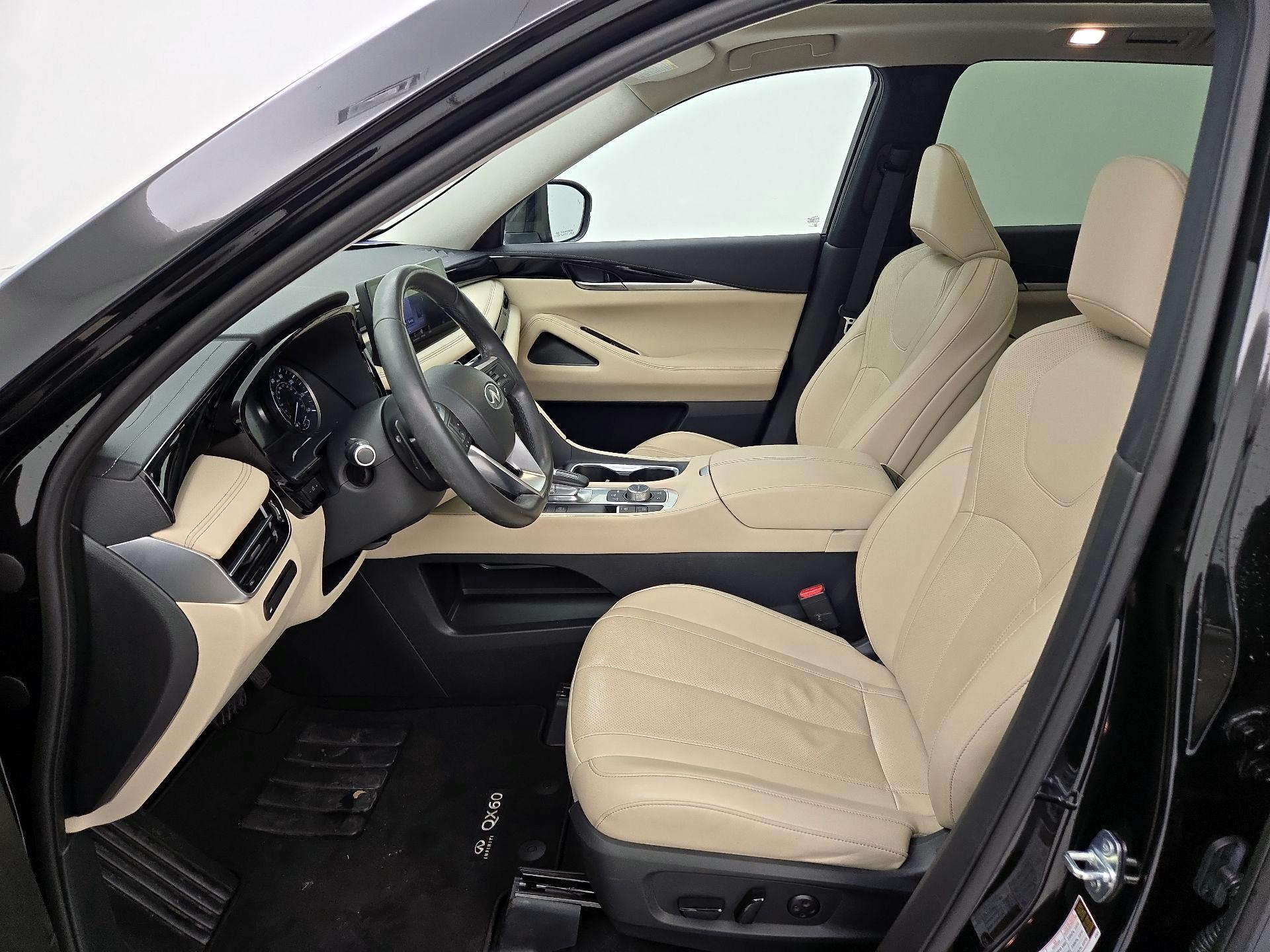 Thumbnail: 2023 INFINITI QX60 - 11