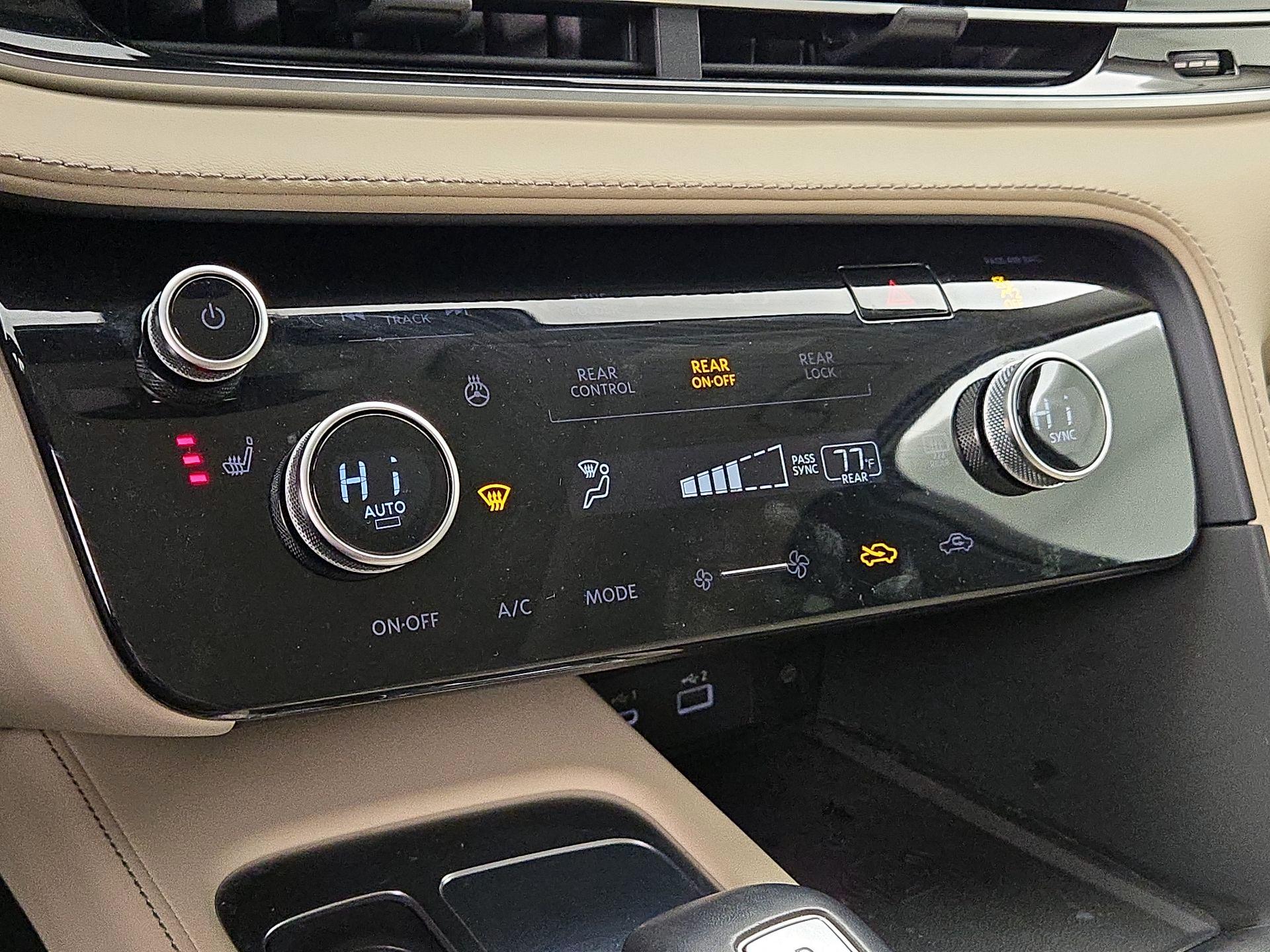 Thumbnail: 2023 INFINITI QX60 - 16