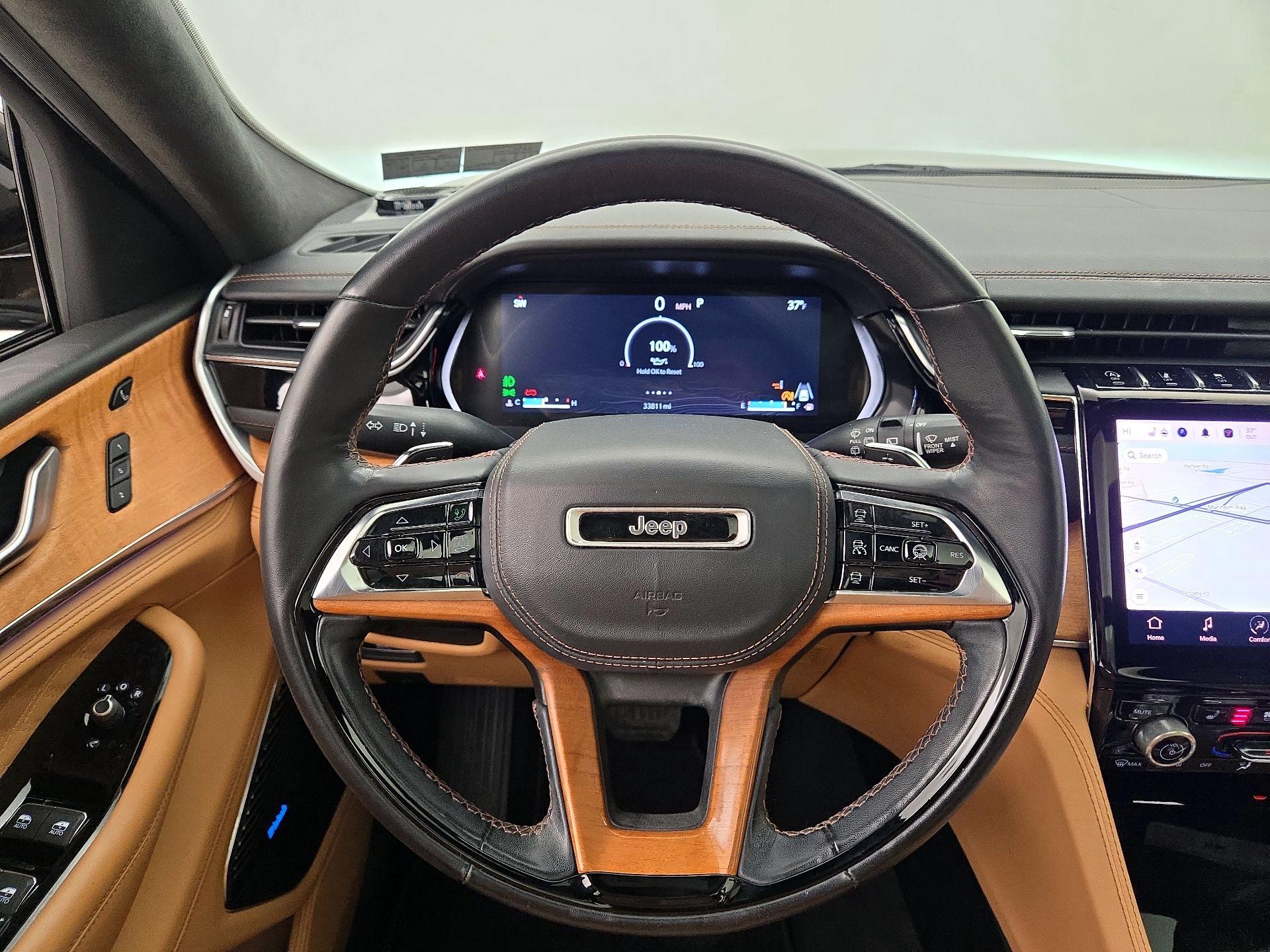 Thumbnail: 2022 Jeep Grand Cherokee - 10