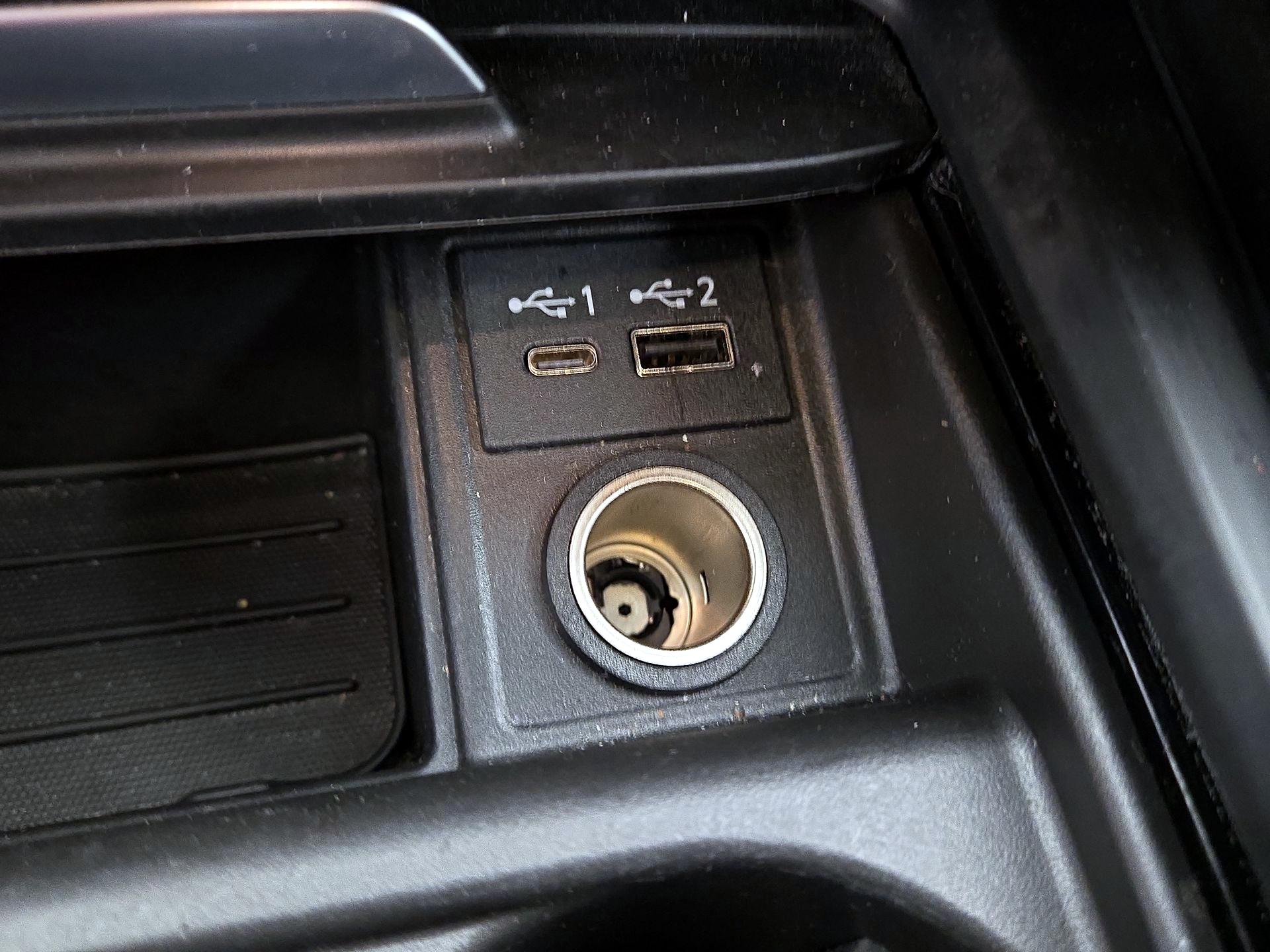 Thumbnail: 2022 INFINITI QX50 - 18