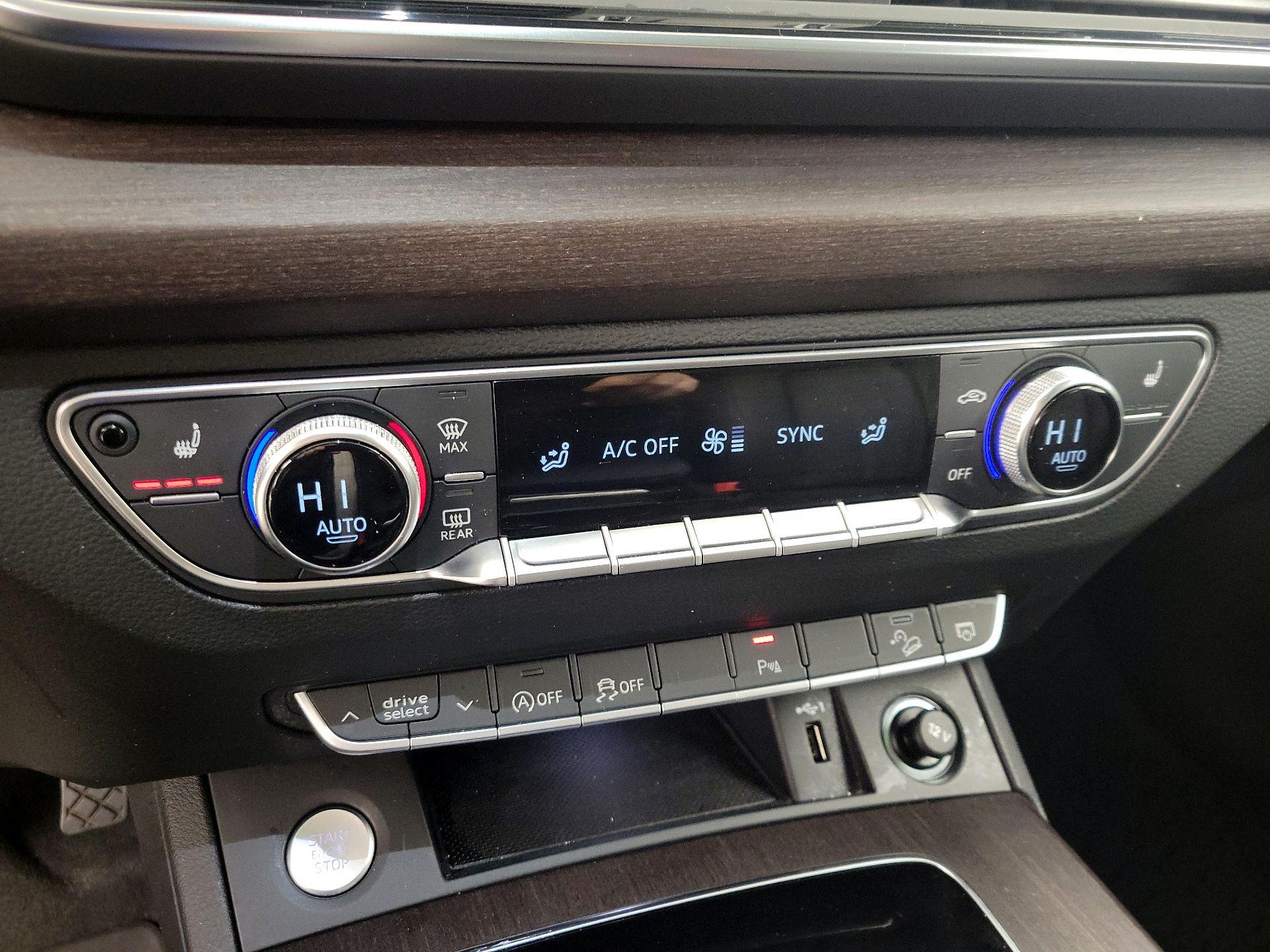 Thumbnail: 2021 Audi Q5 - 16