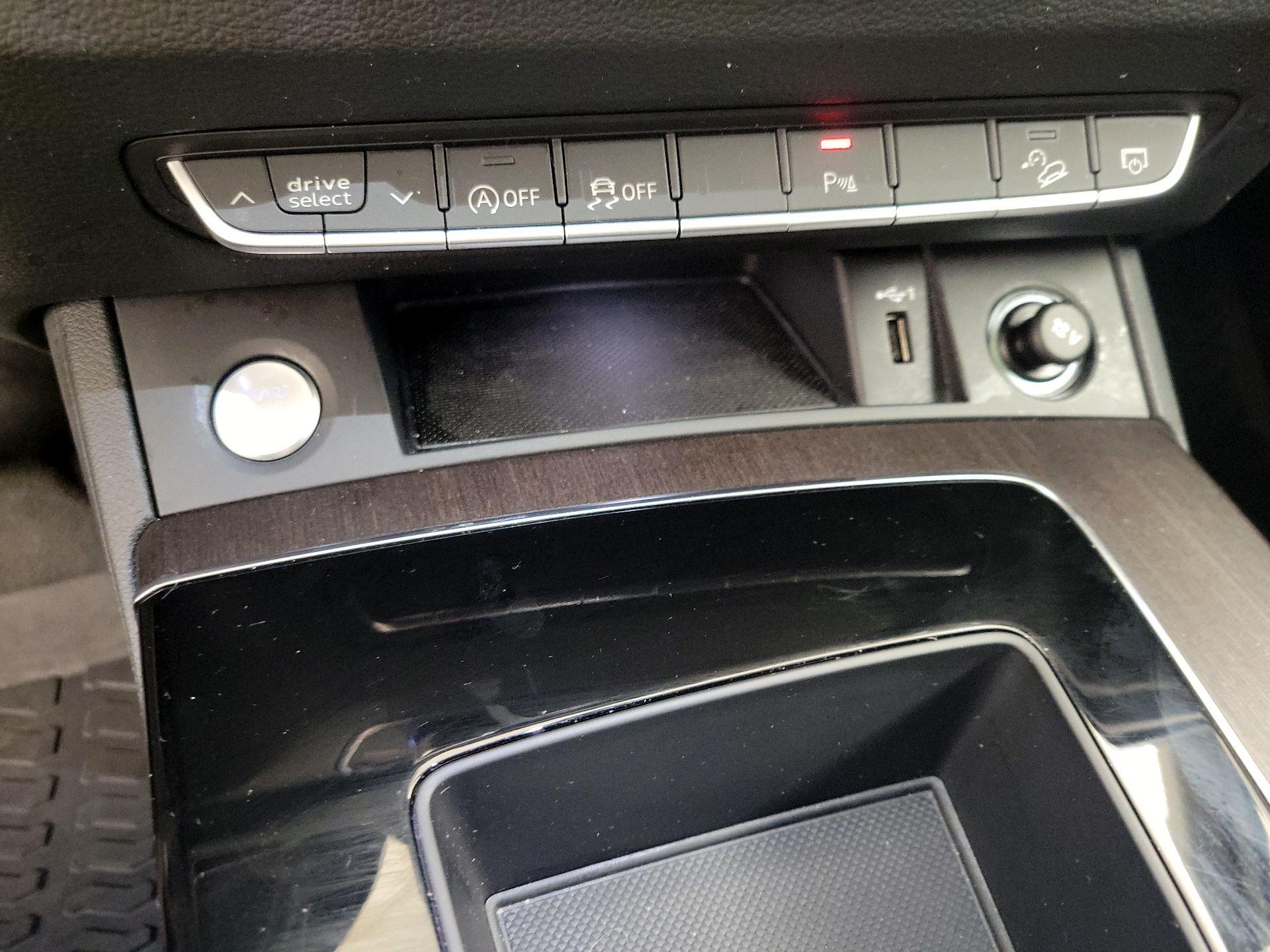 Thumbnail: 2021 Audi Q5 - 18