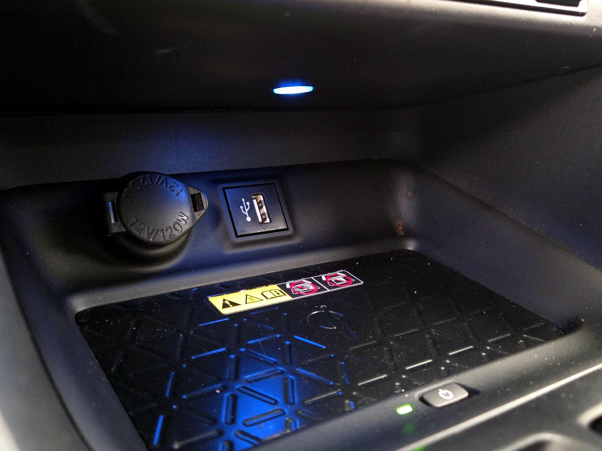 Thumbnail: 2023 Toyota RAV4 - 19