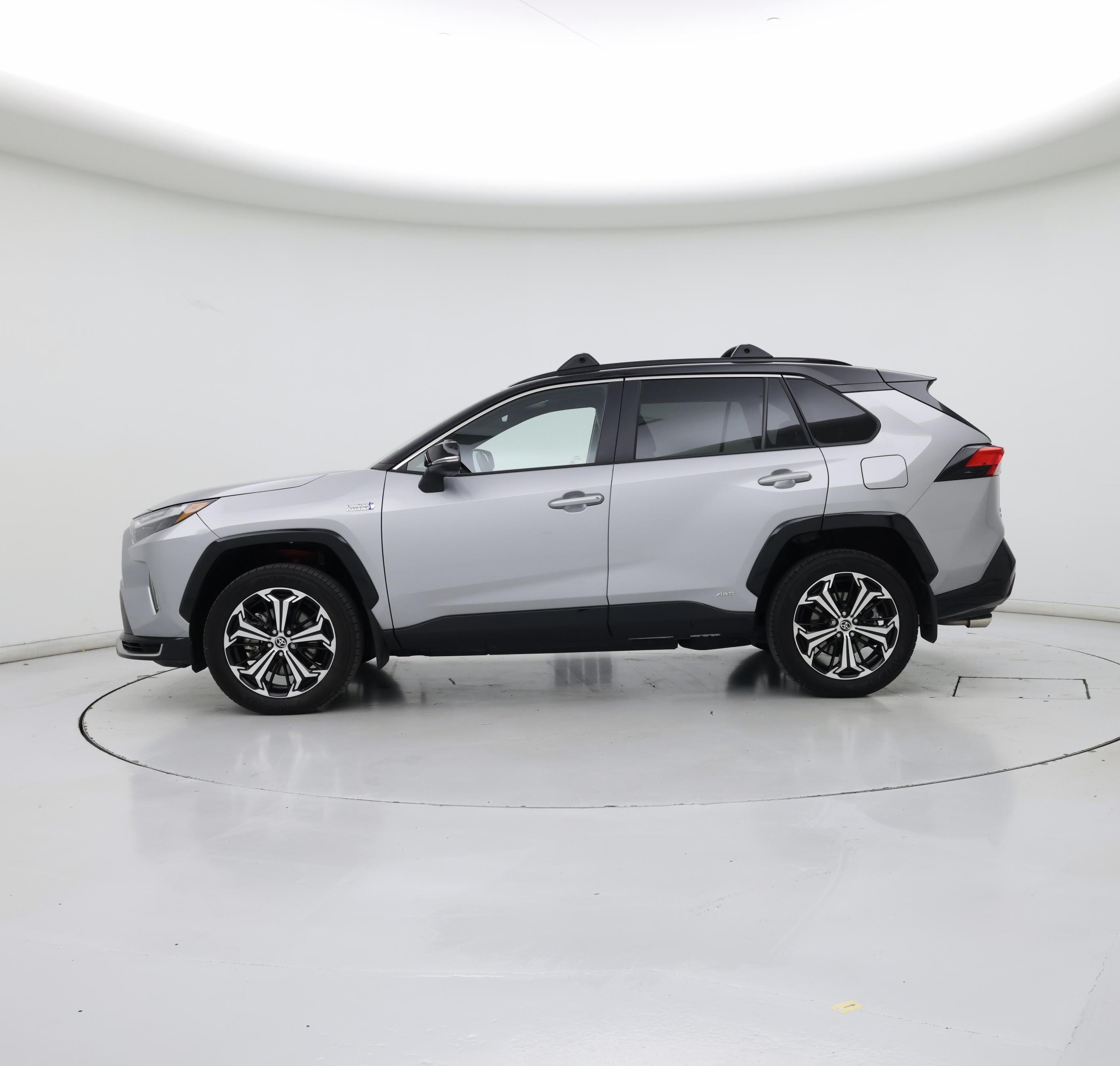 Thumbnail: 2023 Toyota RAV4 - 3