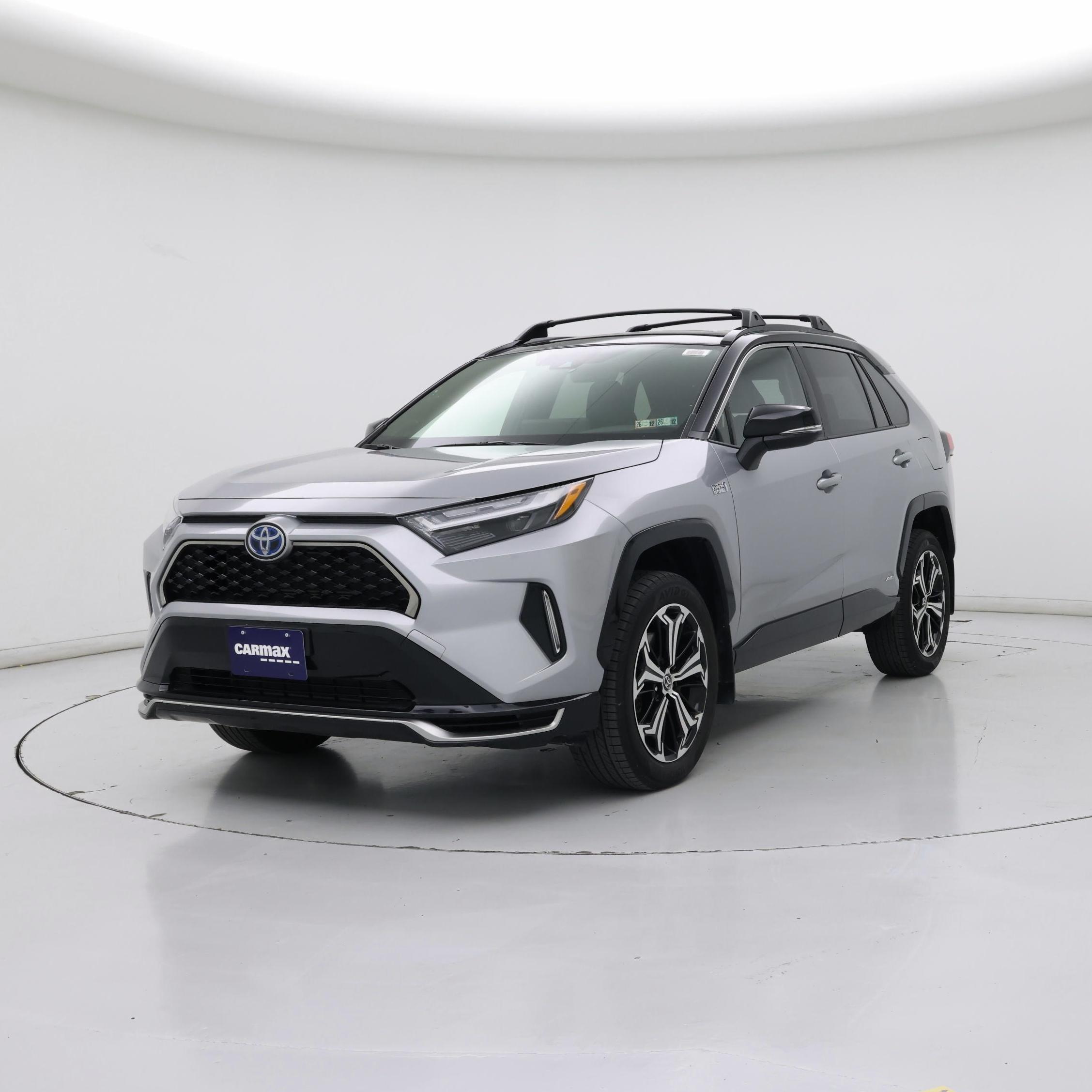 Thumbnail: 2023 Toyota RAV4 - 4