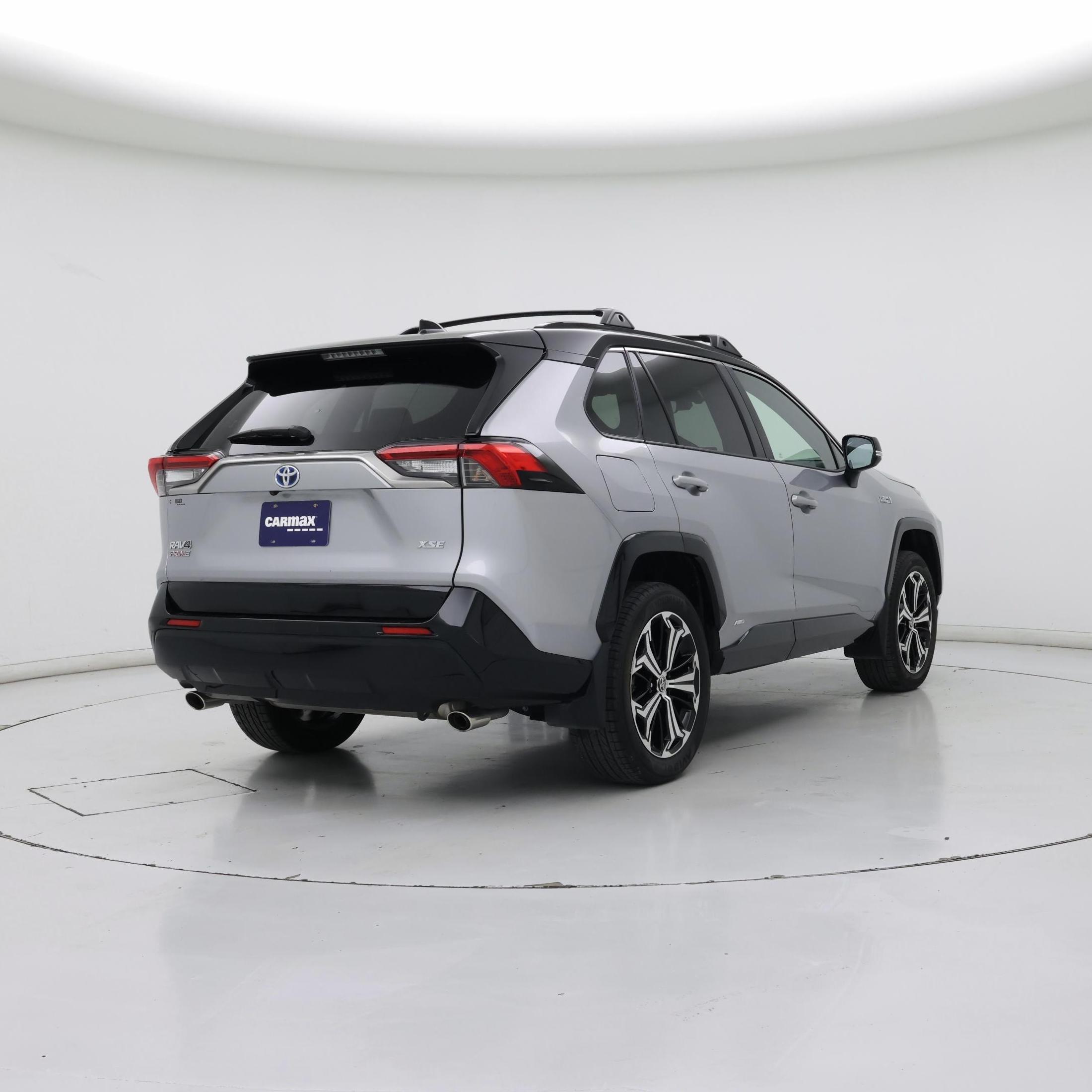 Thumbnail: 2023 Toyota RAV4 - 8