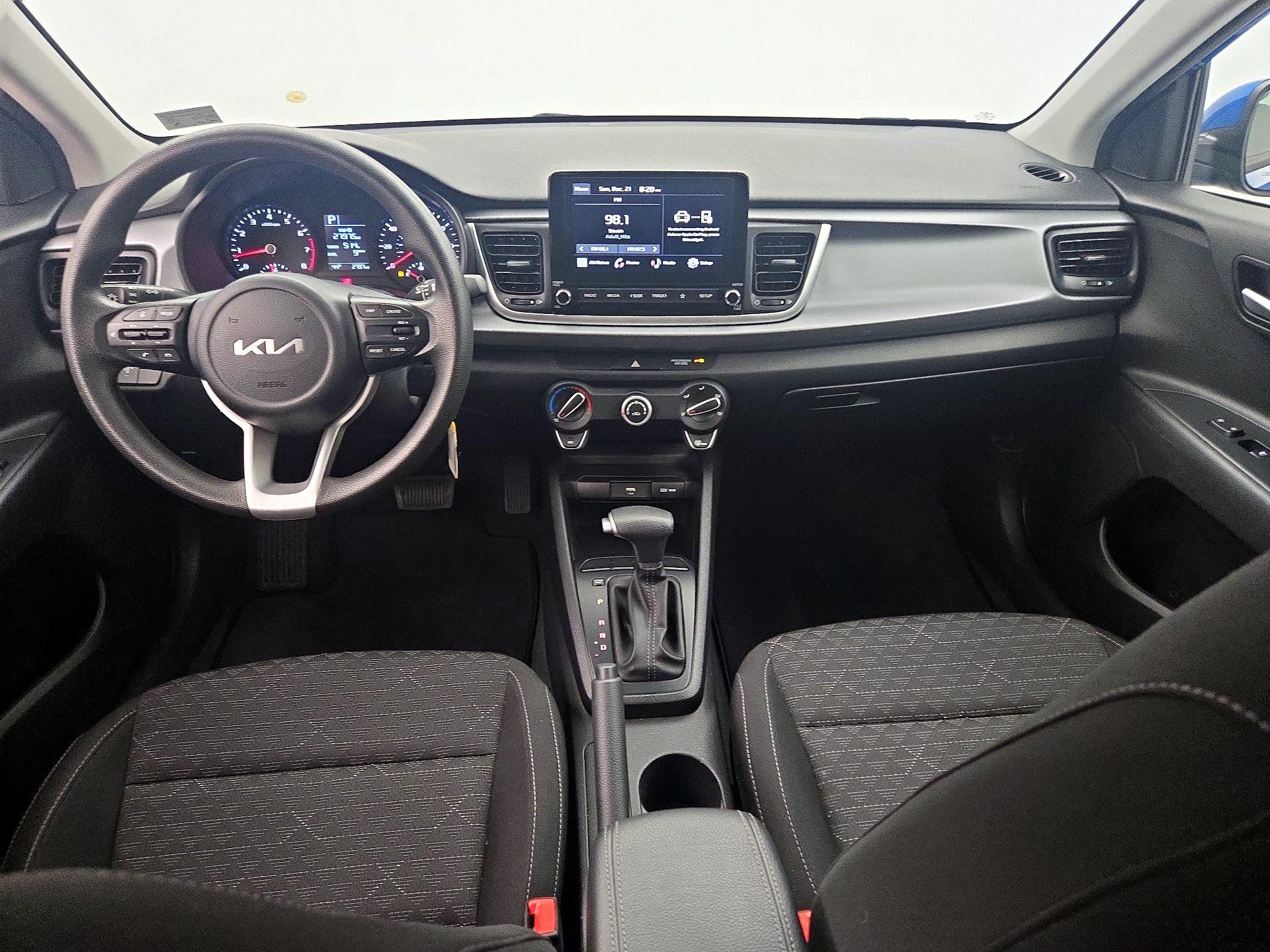 Thumbnail: 2023 Kia Rio - 9