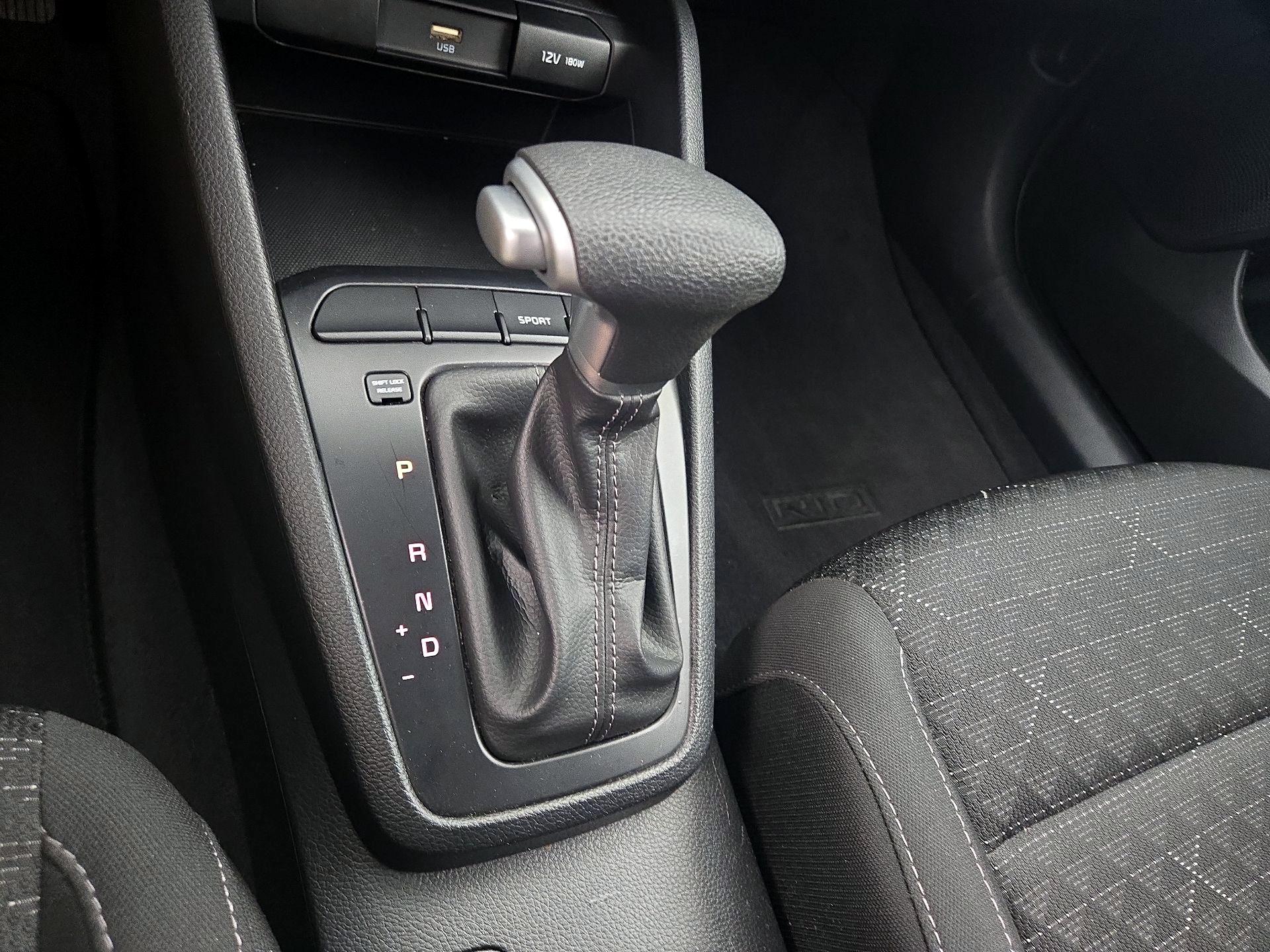 Thumbnail: 2023 Kia Rio - 17