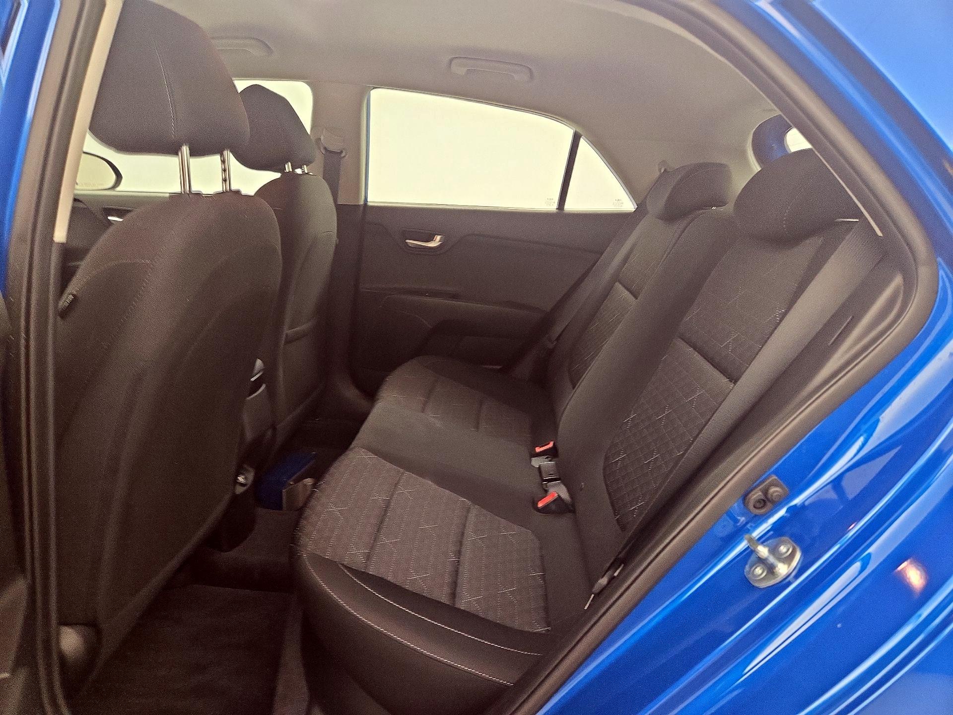 Thumbnail: 2023 Kia Rio - 19