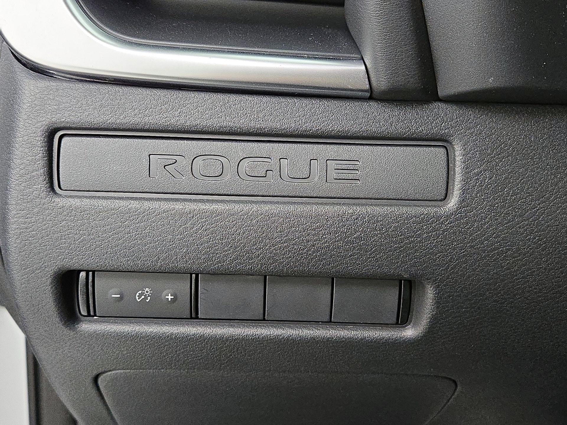 Thumbnail: 2023 Nissan Rogue - 13