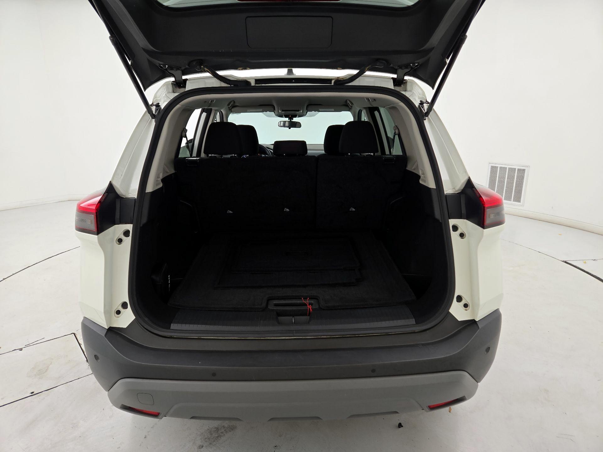 Thumbnail: 2023 Nissan Rogue - 20