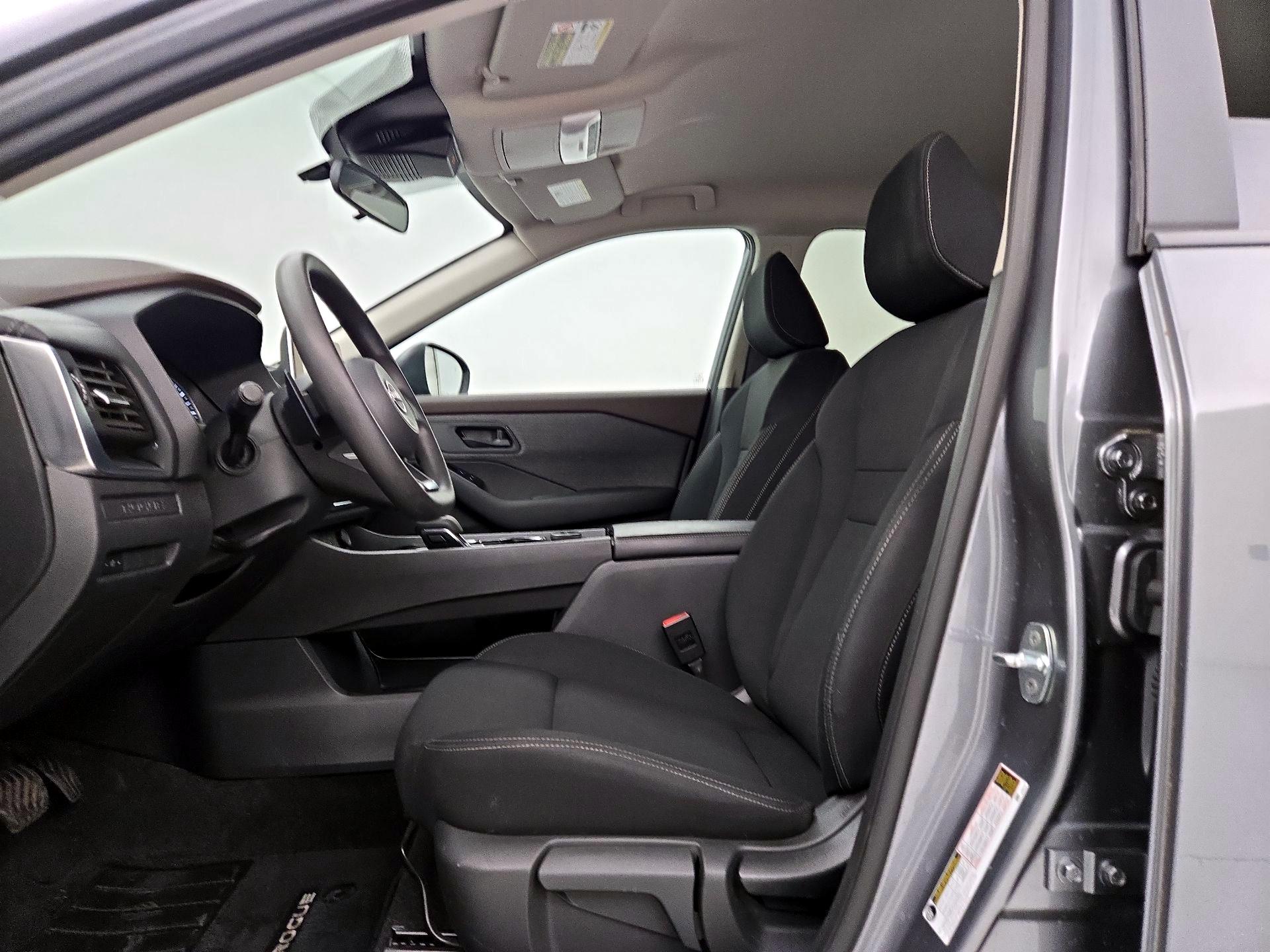 Thumbnail: 2023 Nissan Rogue - 11