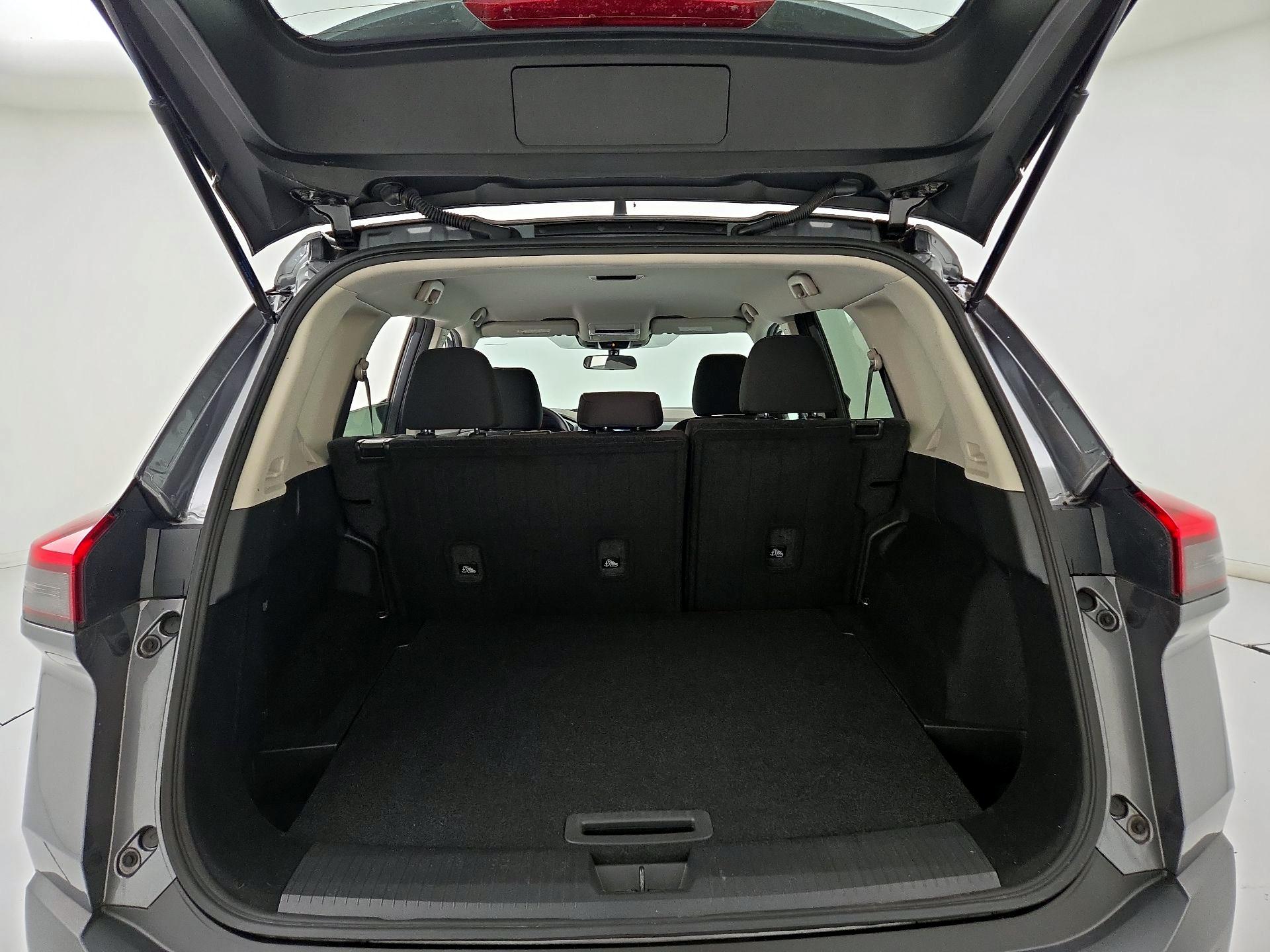 Thumbnail: 2023 Nissan Rogue - 19