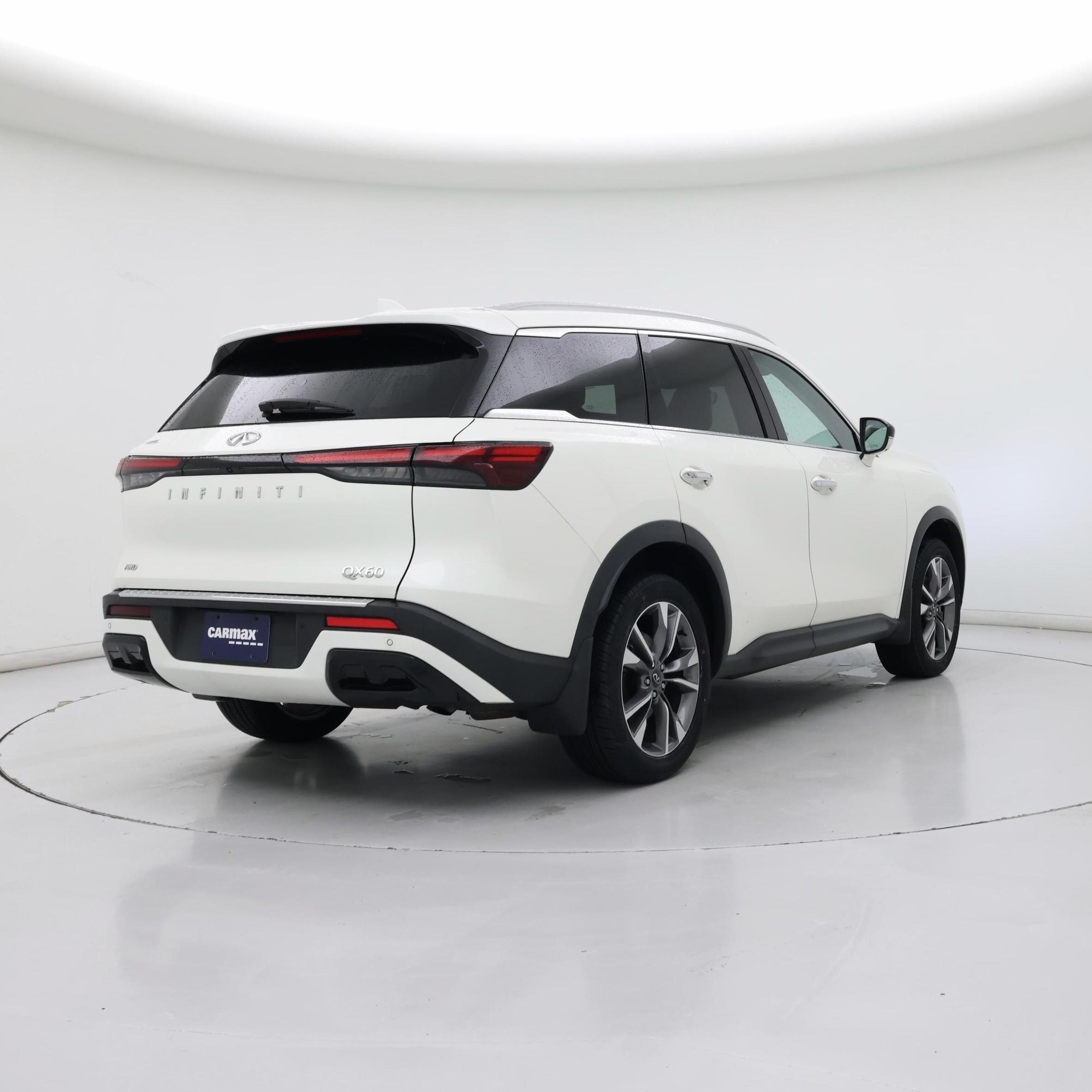 Thumbnail: 2023 INFINITI QX60 - 8