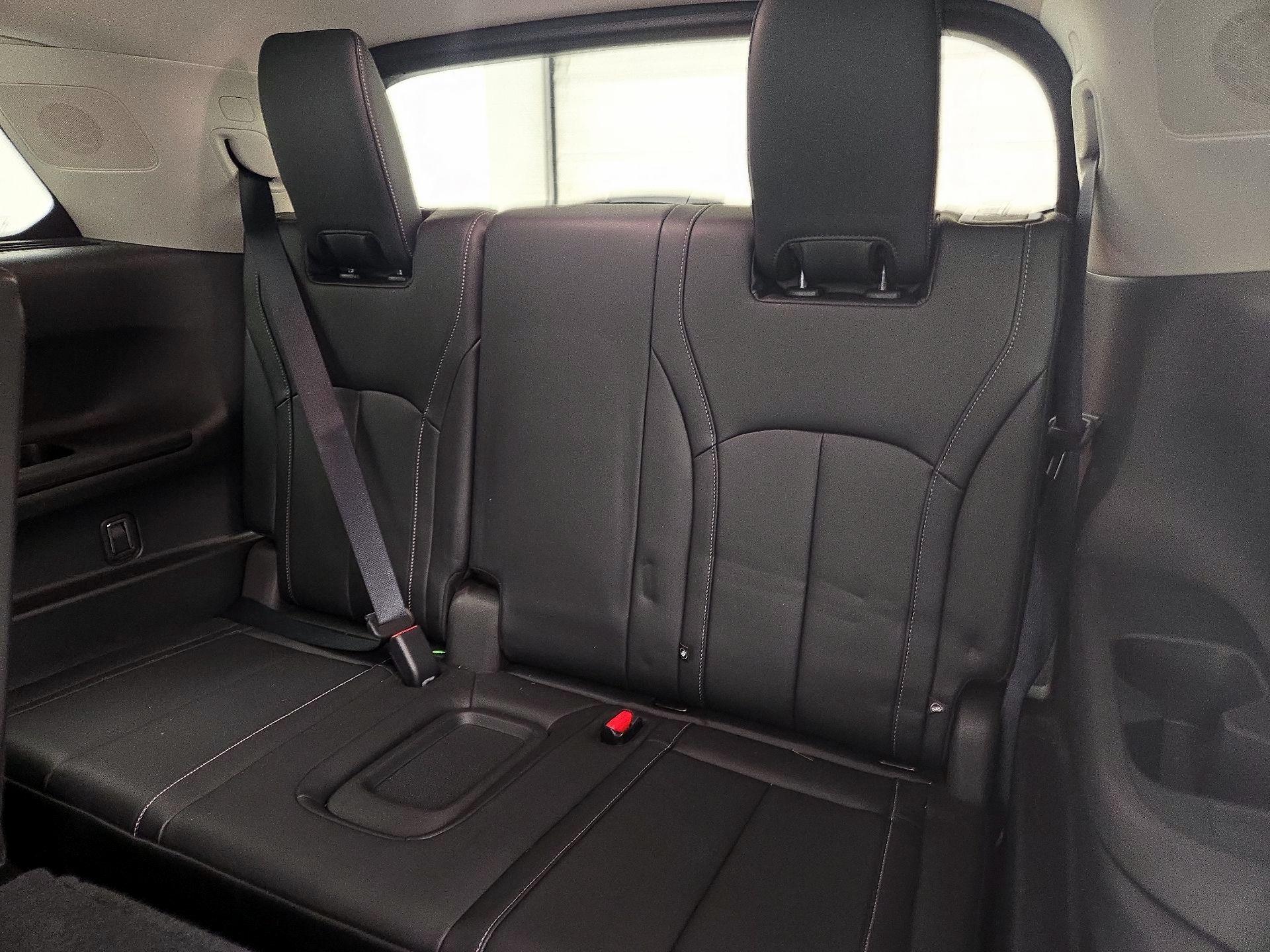 Thumbnail: 2023 INFINITI QX60 - 19