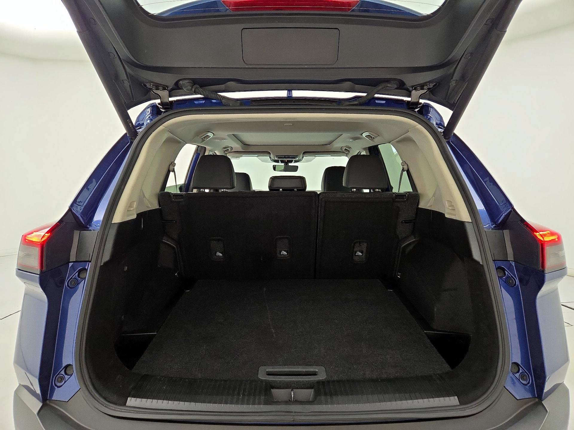 Thumbnail: 2023 Nissan Rogue - 20