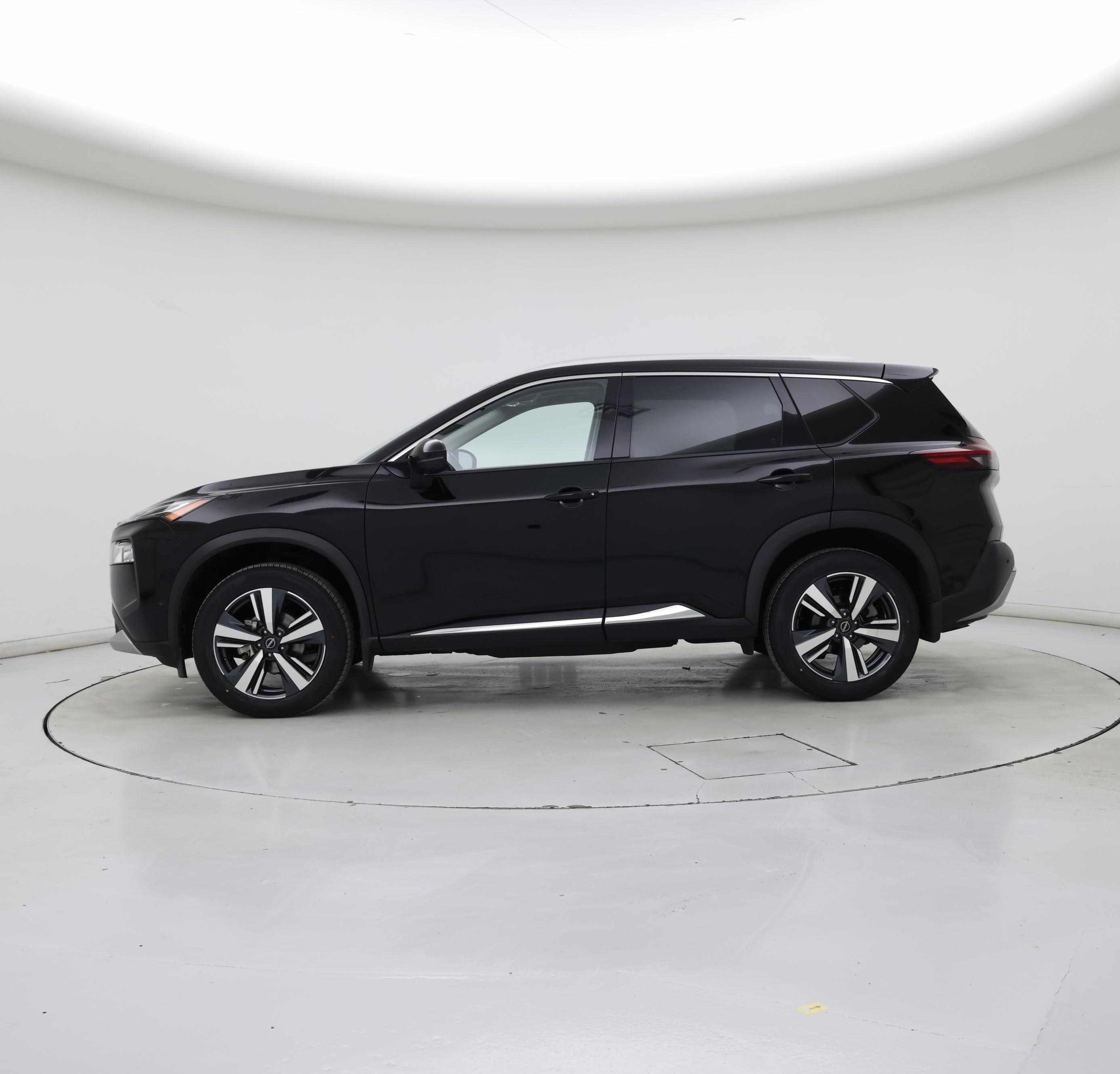 Thumbnail: 2023 Nissan Rogue - 3