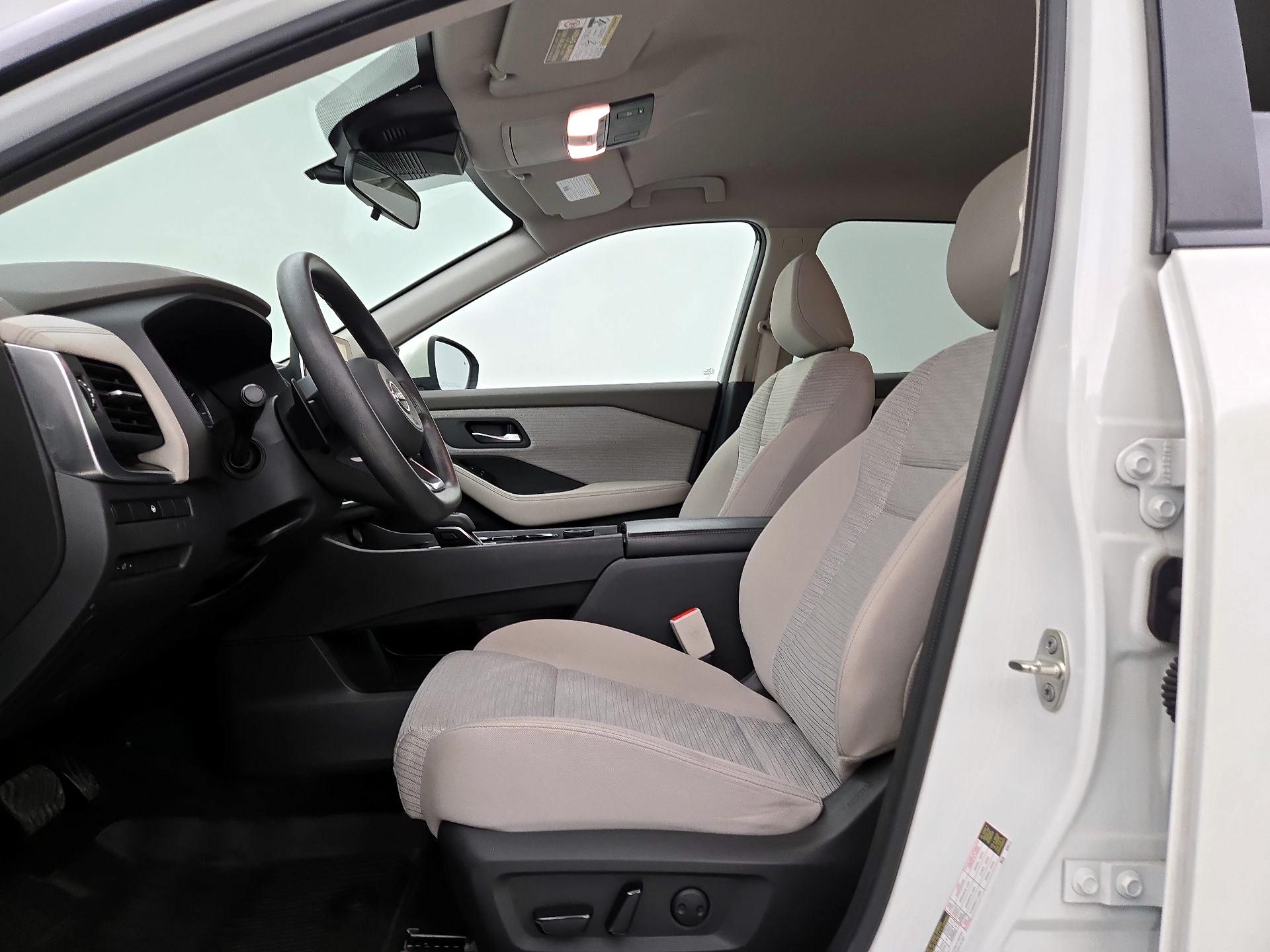 Thumbnail: 2023 Nissan Rogue - 11