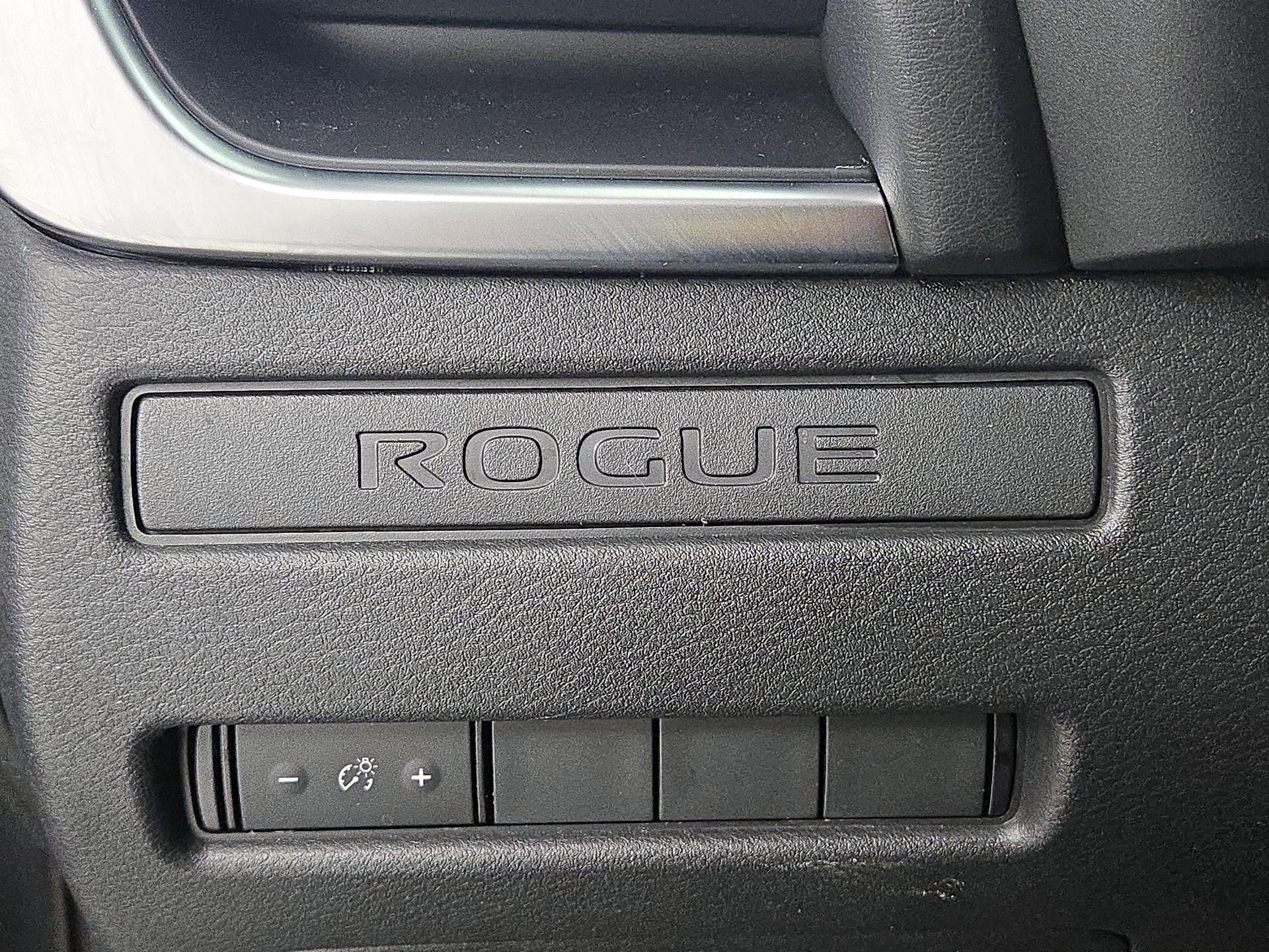 Thumbnail: 2023 Nissan Rogue - 13