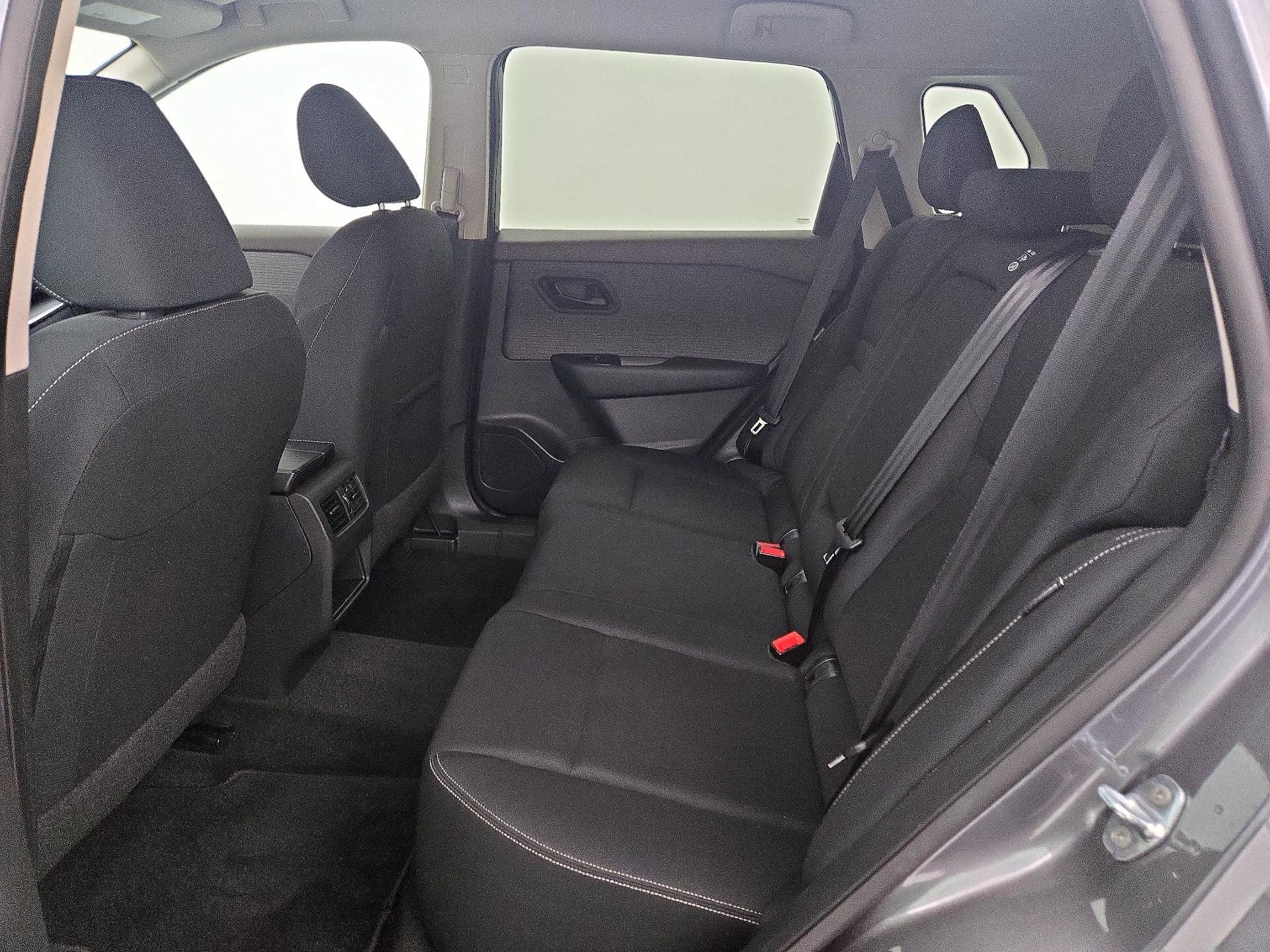 Thumbnail: 2023 Nissan Rogue - 19