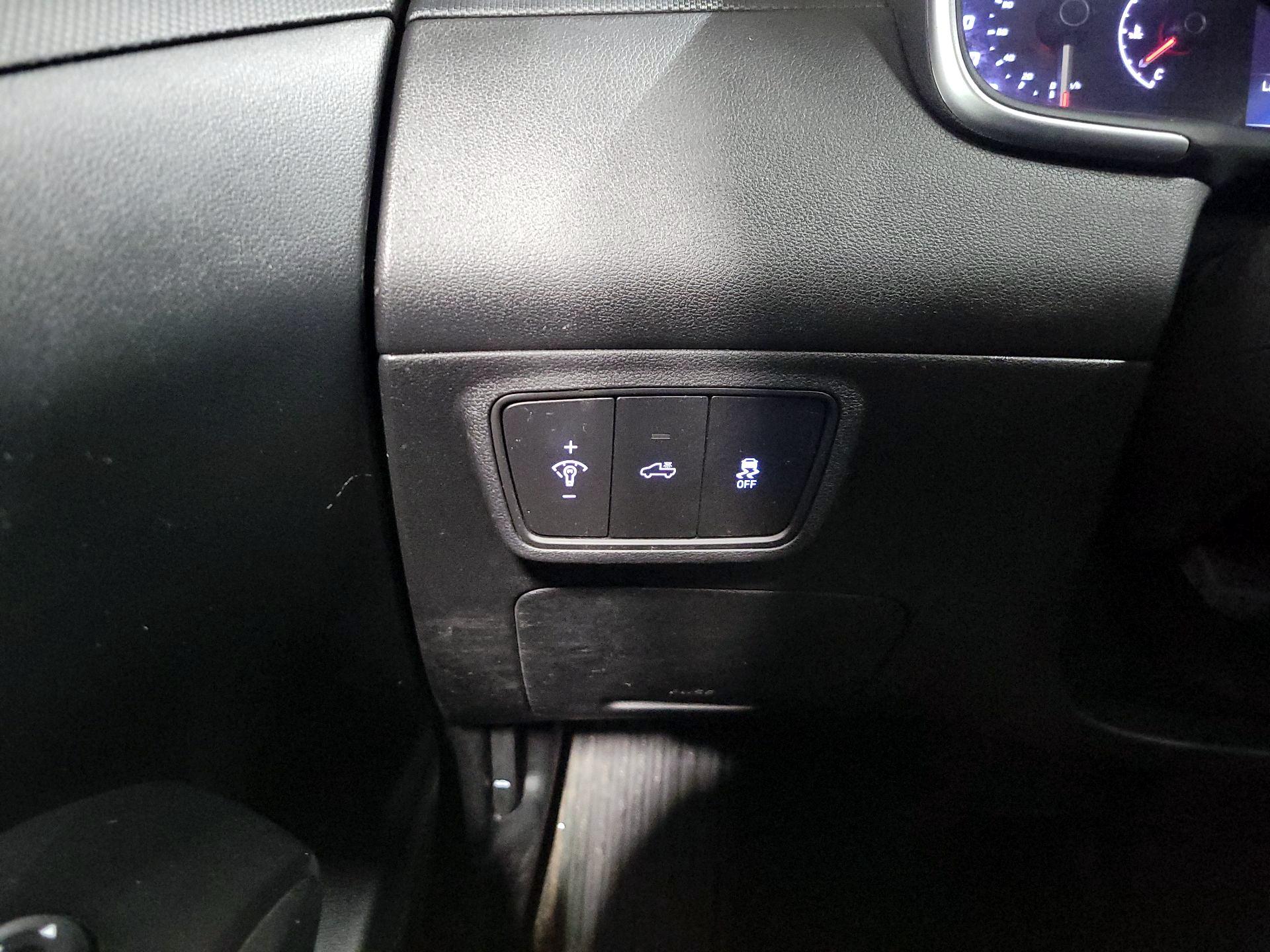 Thumbnail: 2022 Hyundai Santa Cruz - 13