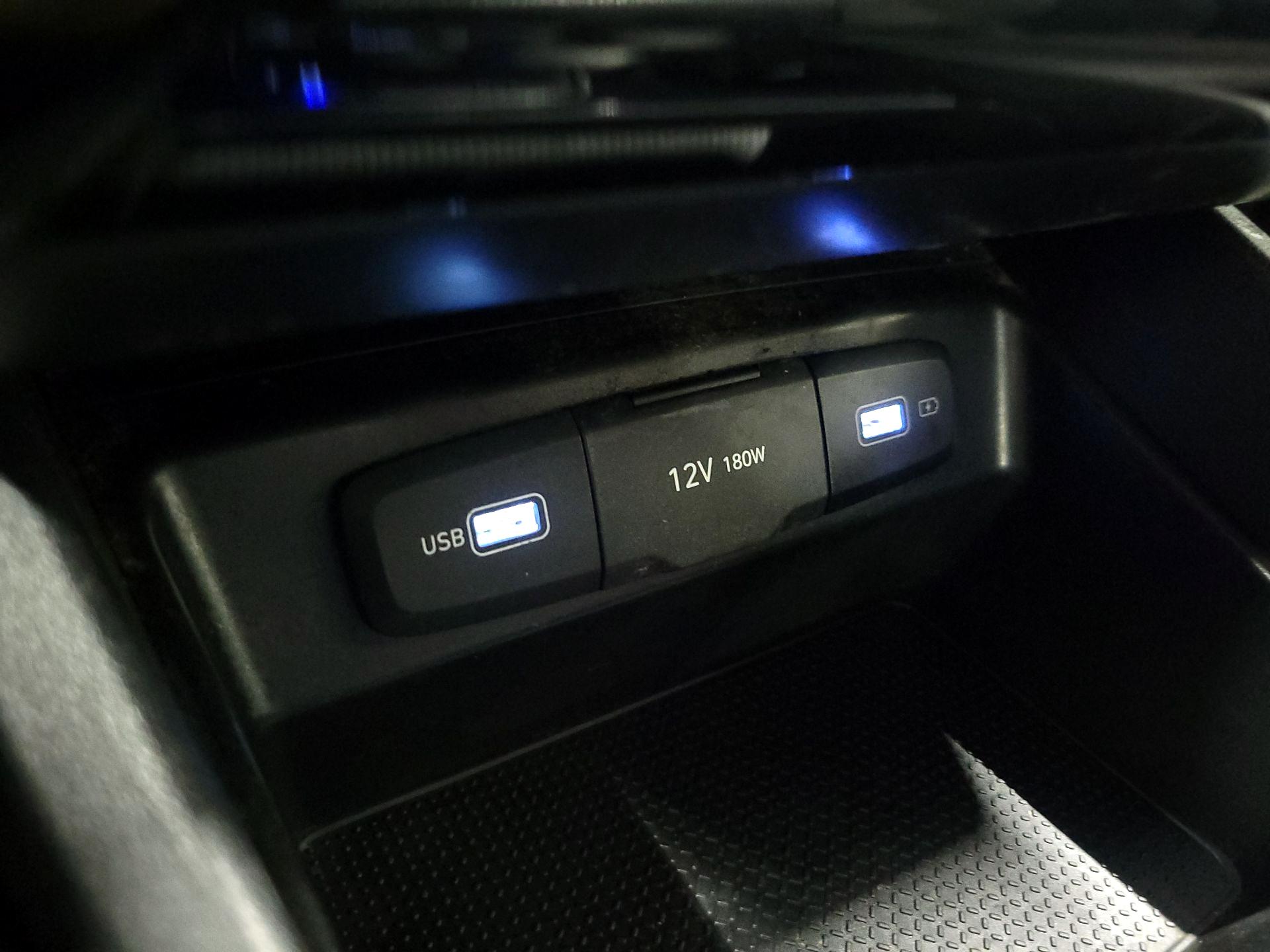 Thumbnail: 2022 Hyundai Santa Cruz - 17