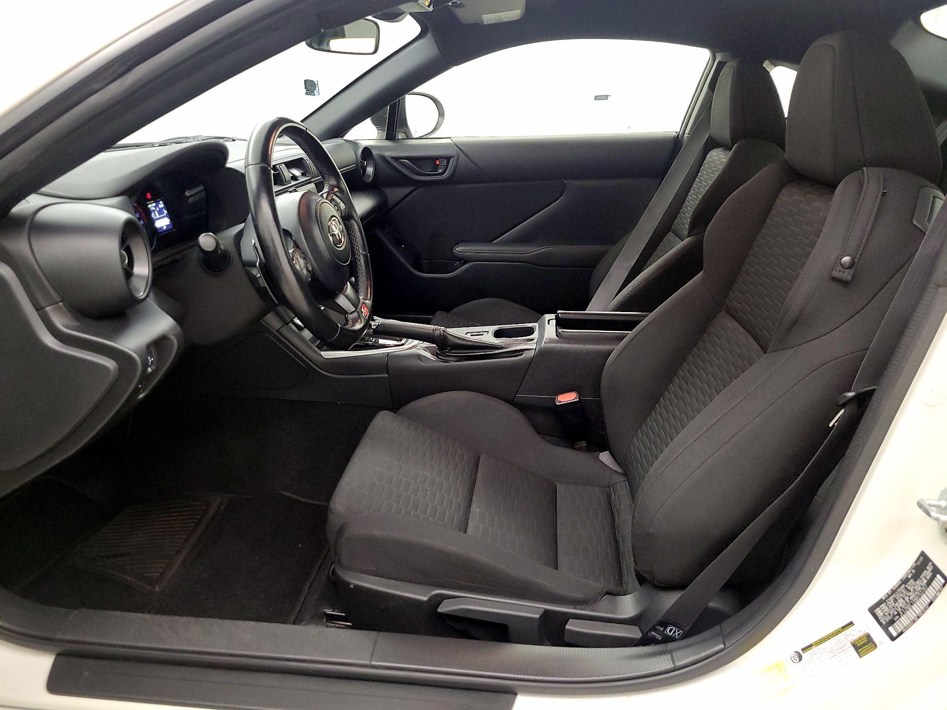 Thumbnail: 2022 Toyota GR86 - 11