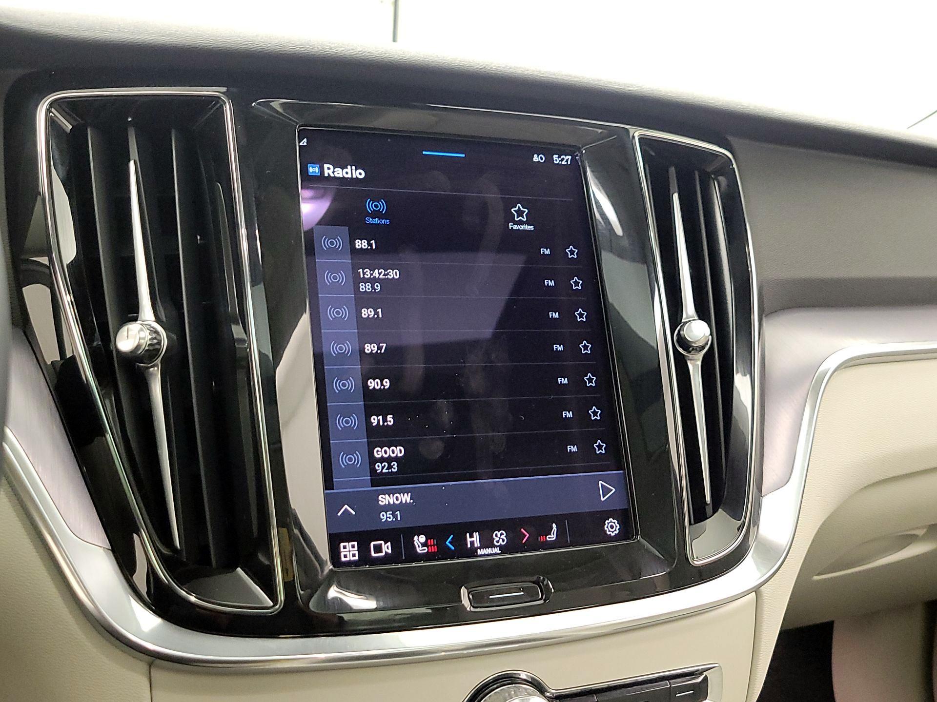 Thumbnail: 2024 Volvo S60 - 15